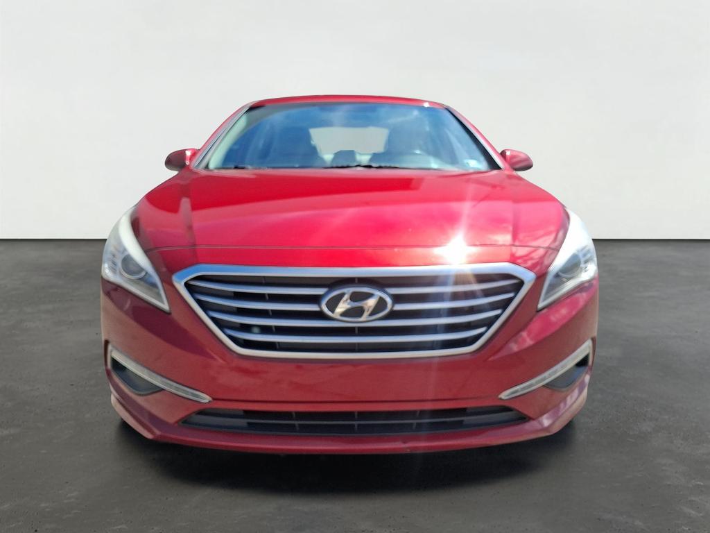 Used 2015 Hyundai Sonata SE with VIN 5NPE24AF0FH010159 for sale in Shenandoah, PA