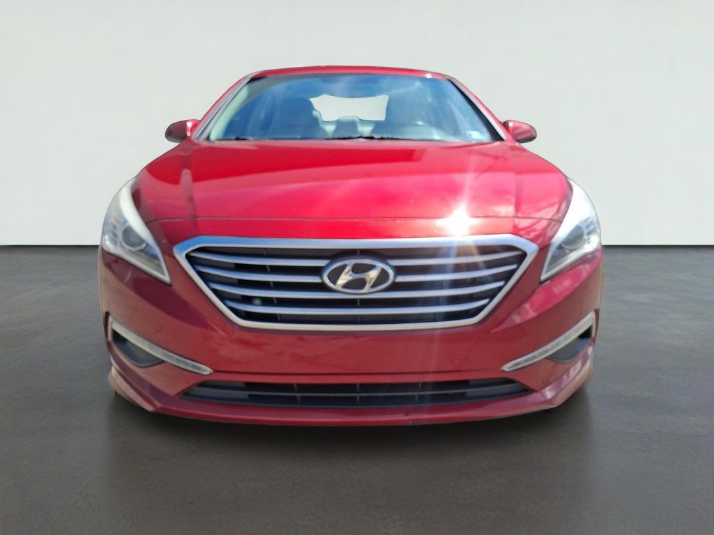 Used 2015 Hyundai Sonata SE with VIN 5NPE24AF0FH010159 for sale in Shenandoah, PA
