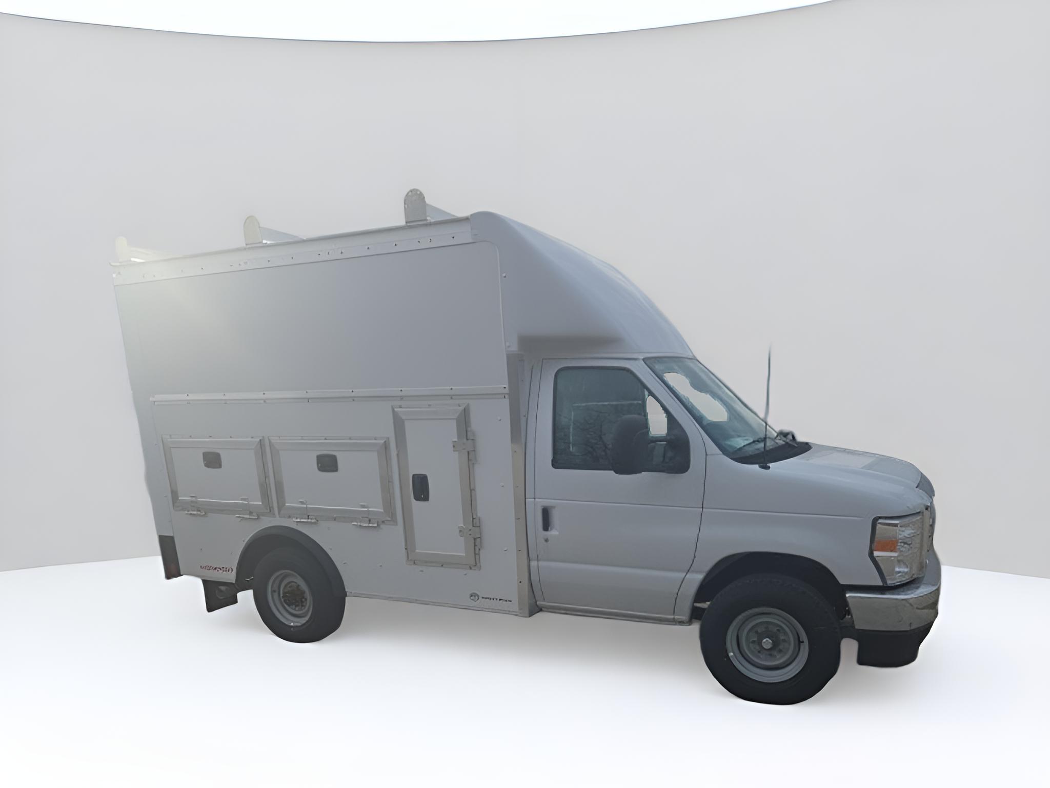 2026 Ford E-Series Cutaway E-350 SRW 138 WB