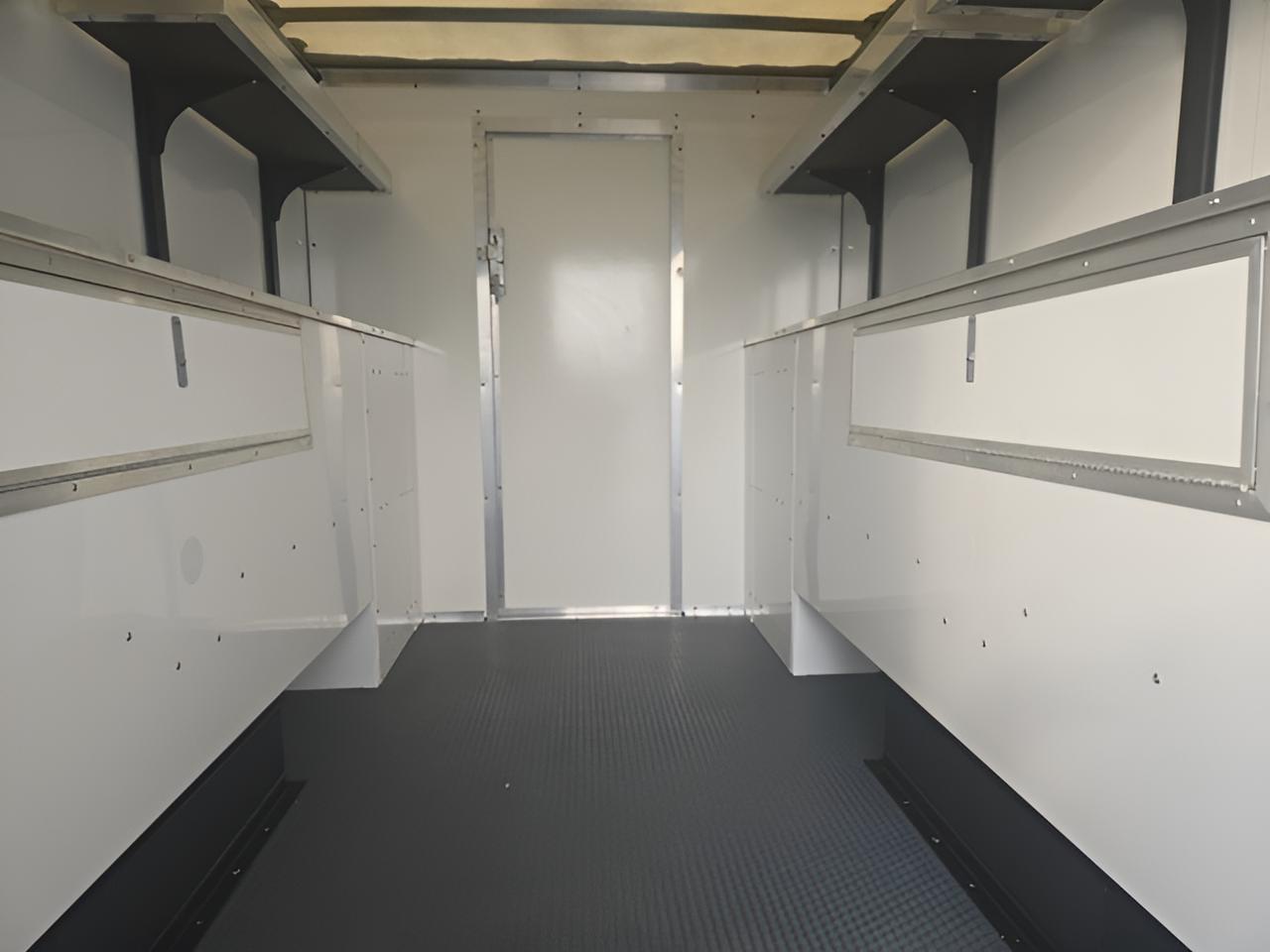 2026 Ford E-Series Cutaway E-350 SRW 138 WB