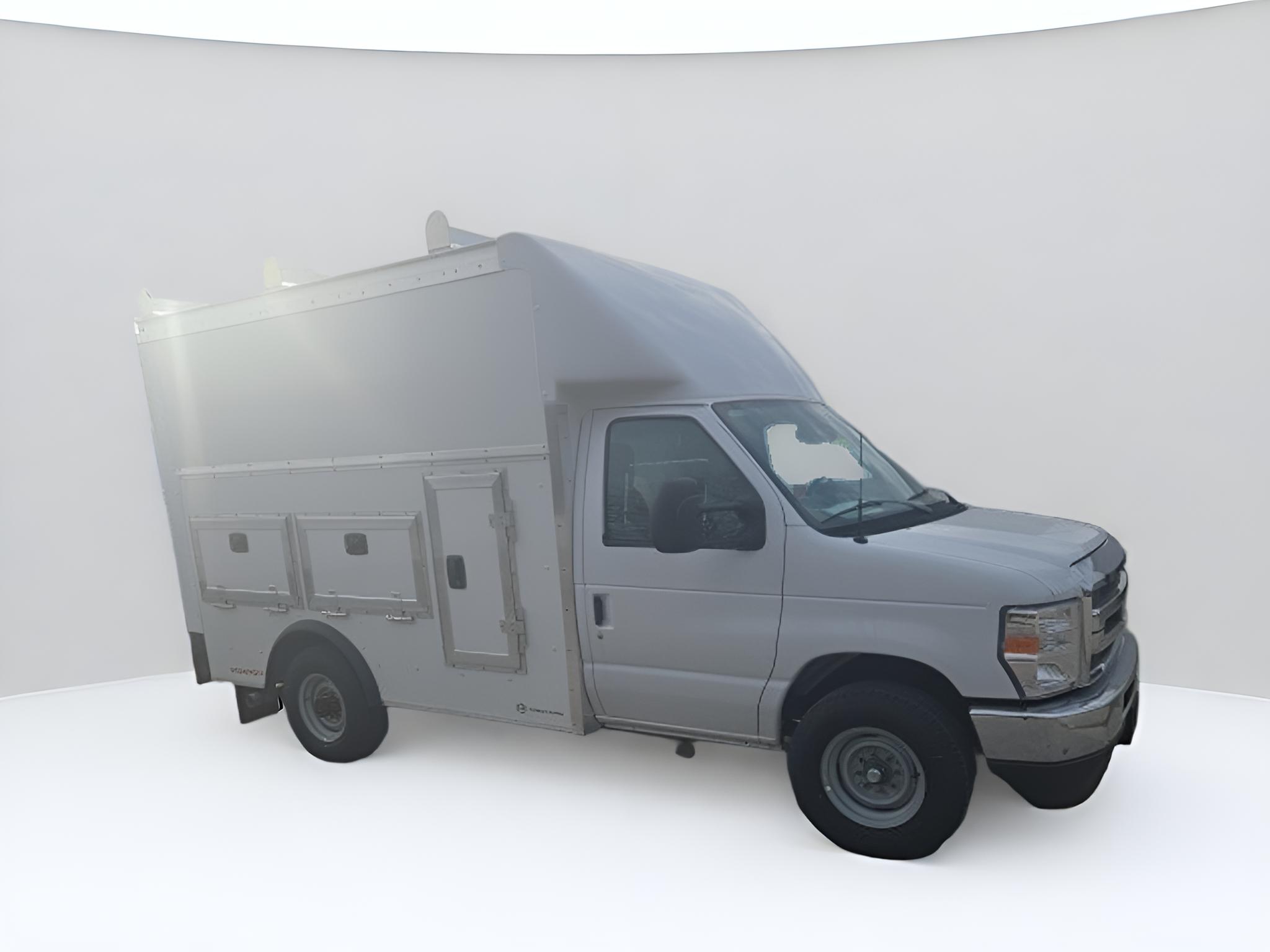 2026 Ford E-Series Cutaway E-350 SRW 138 WB