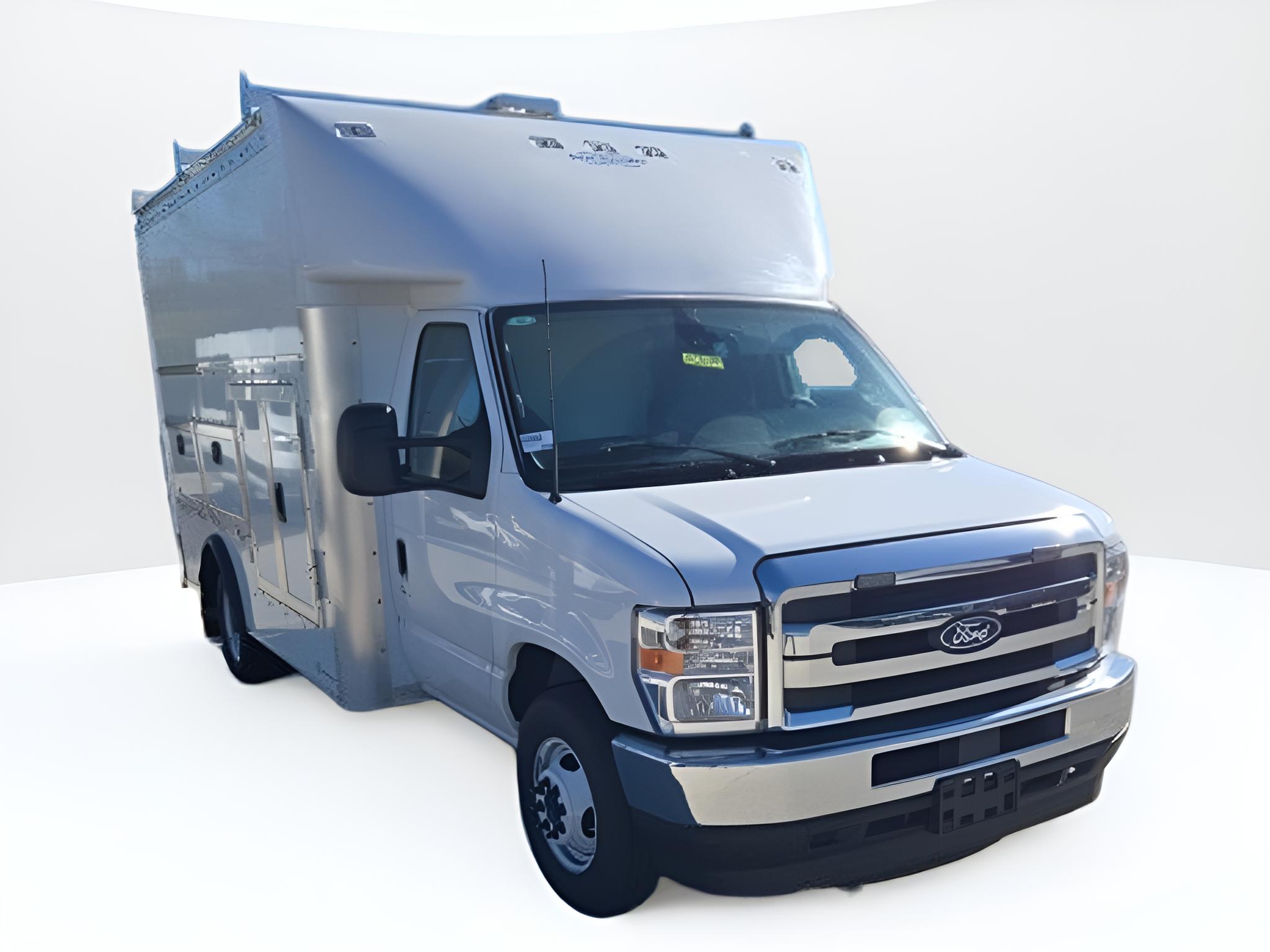 2026 Ford E-Series Cutaway E-350 SRW 158 WB