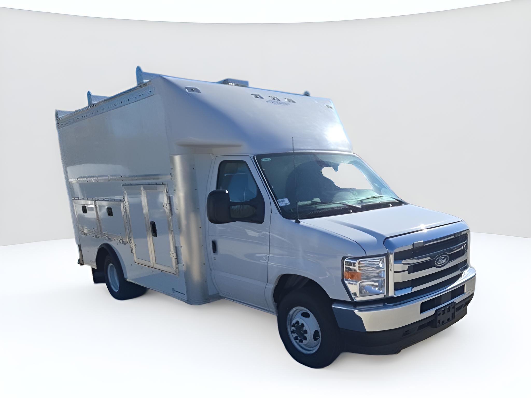2026 Ford E-Series Cutaway E-350 SRW 158 WB