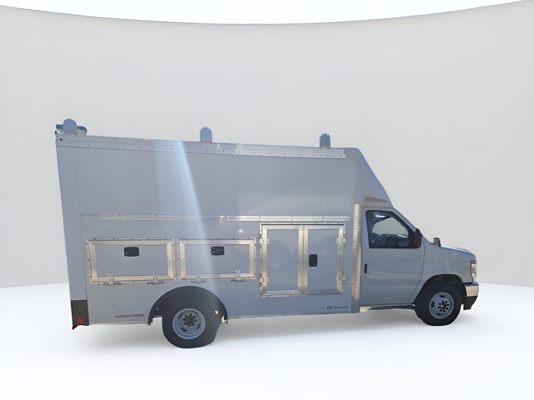 2026 Ford E-Series Cutaway E-350 SRW 158 WB