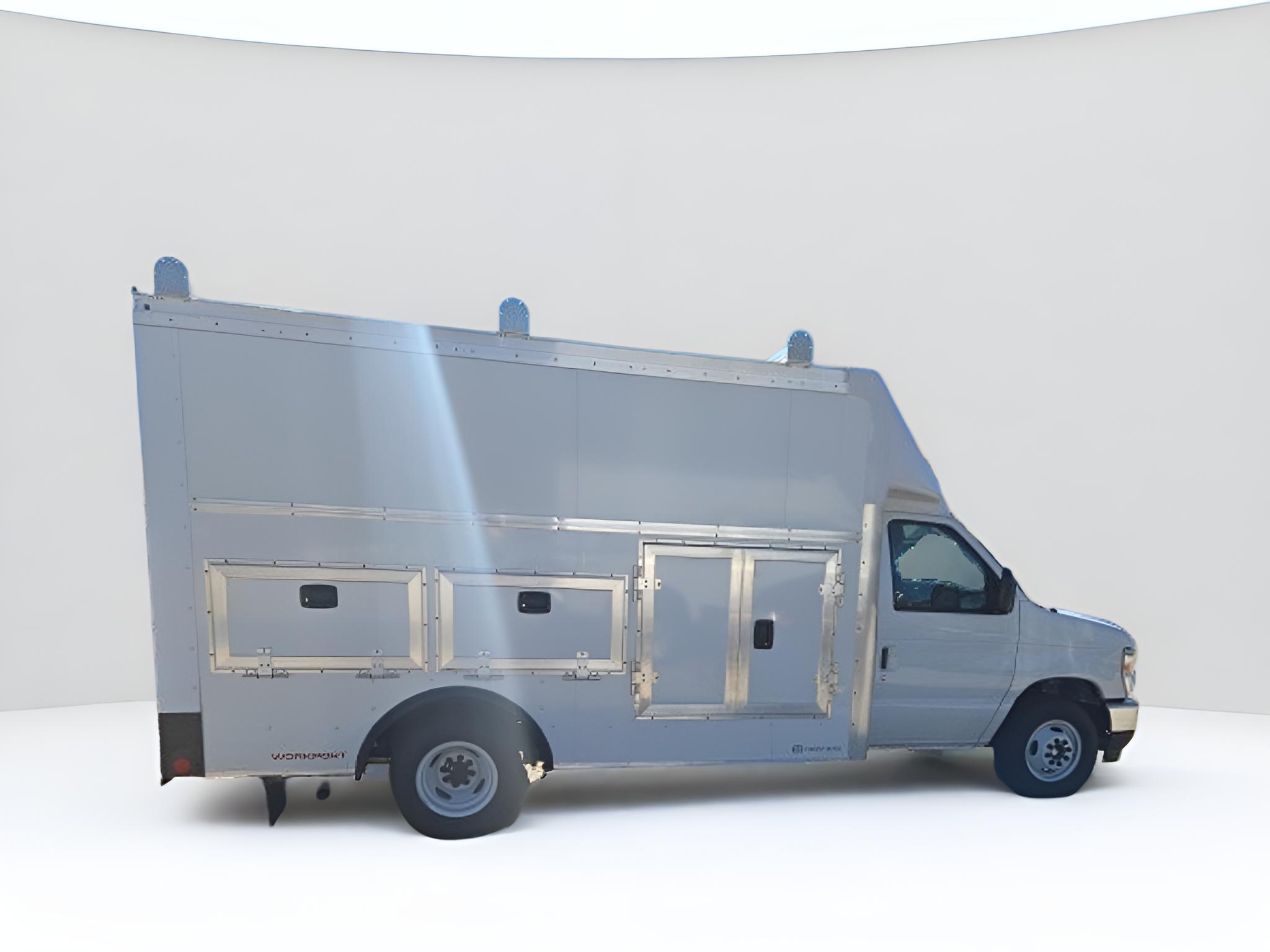 2026 Ford E-Series Cutaway E-350 SRW 158 WB