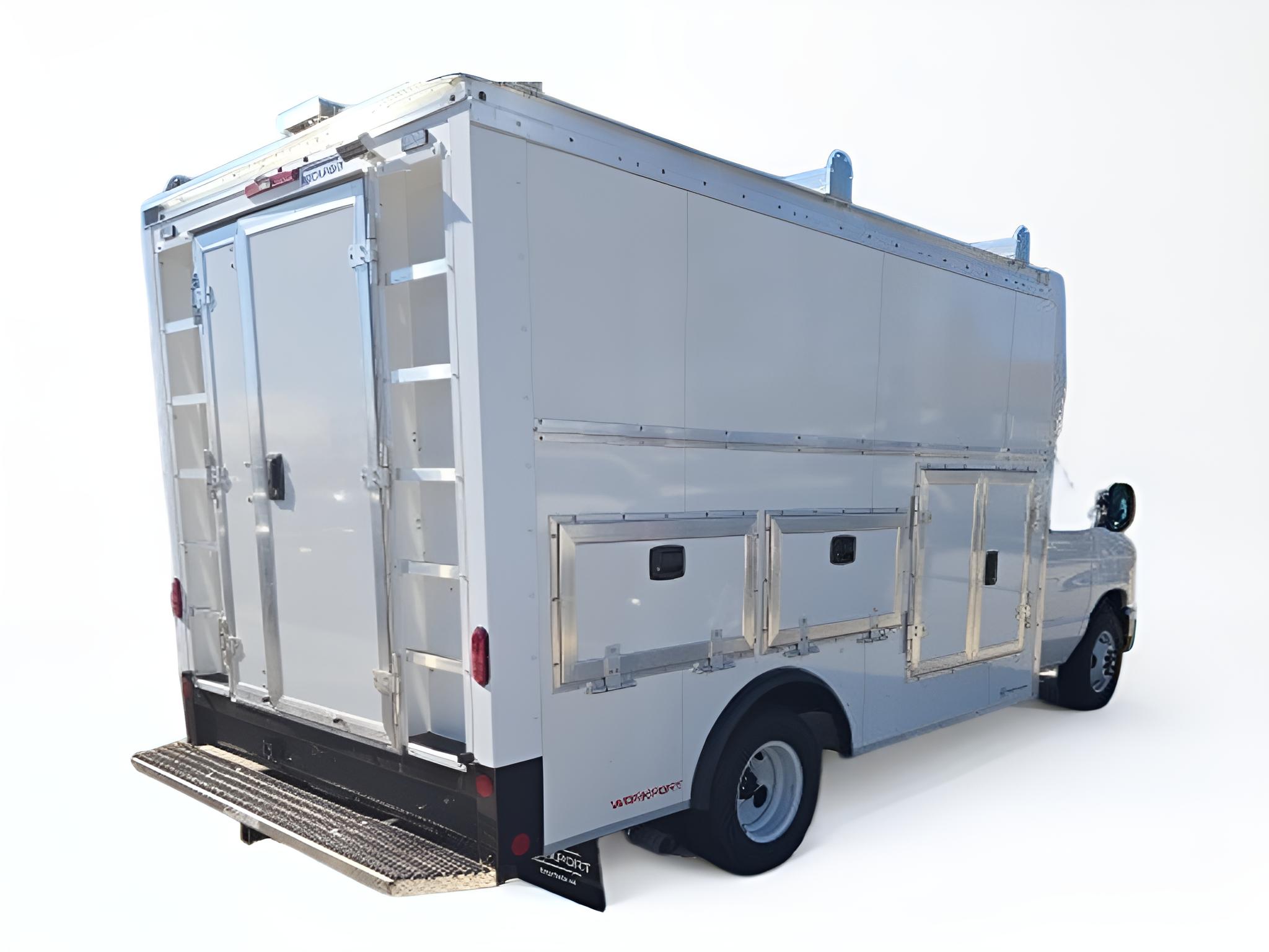 2026 Ford E-Series Cutaway E-350 SRW 158 WB