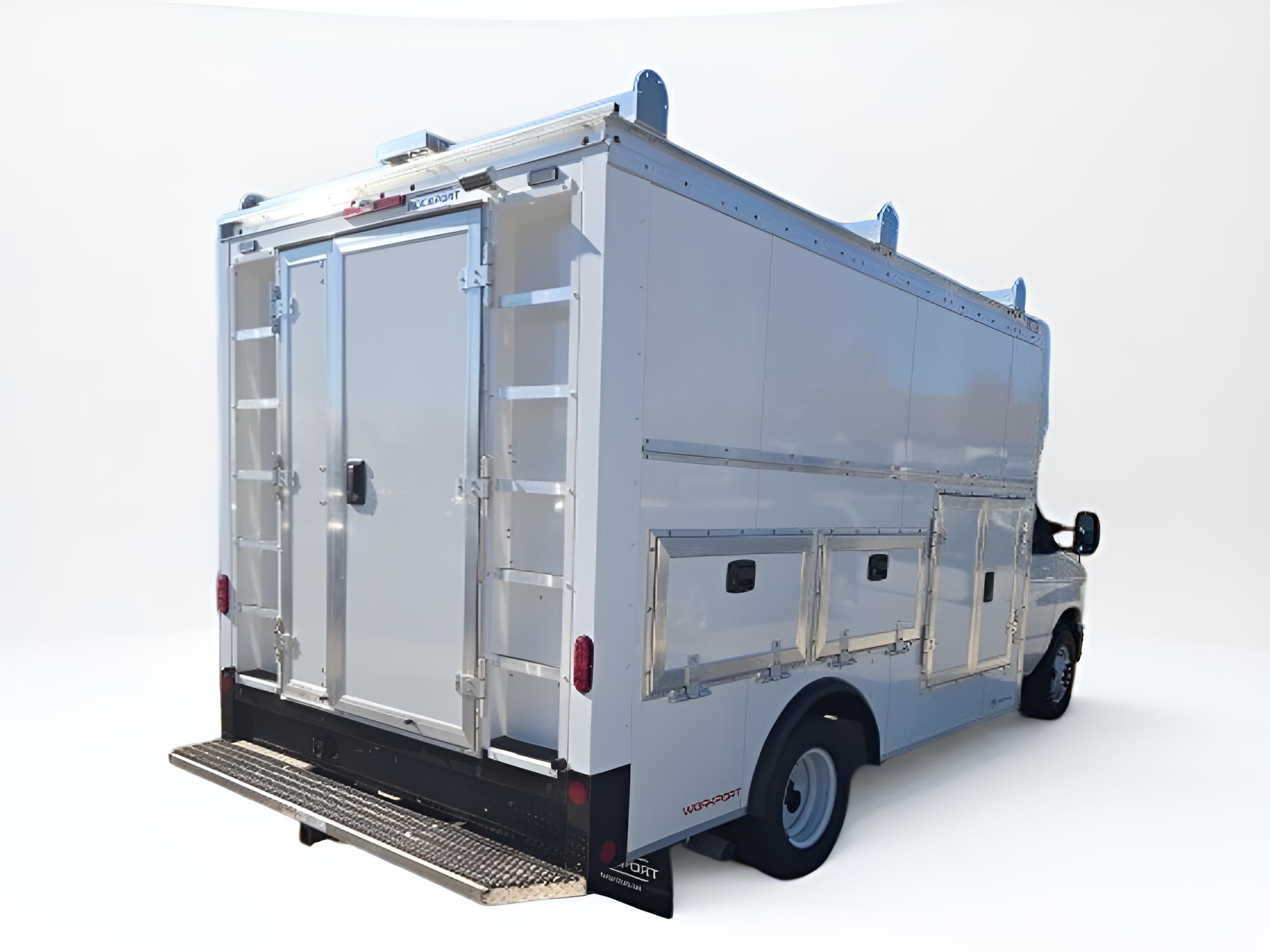 2026 Ford E-Series Cutaway E-350 SRW 158 WB