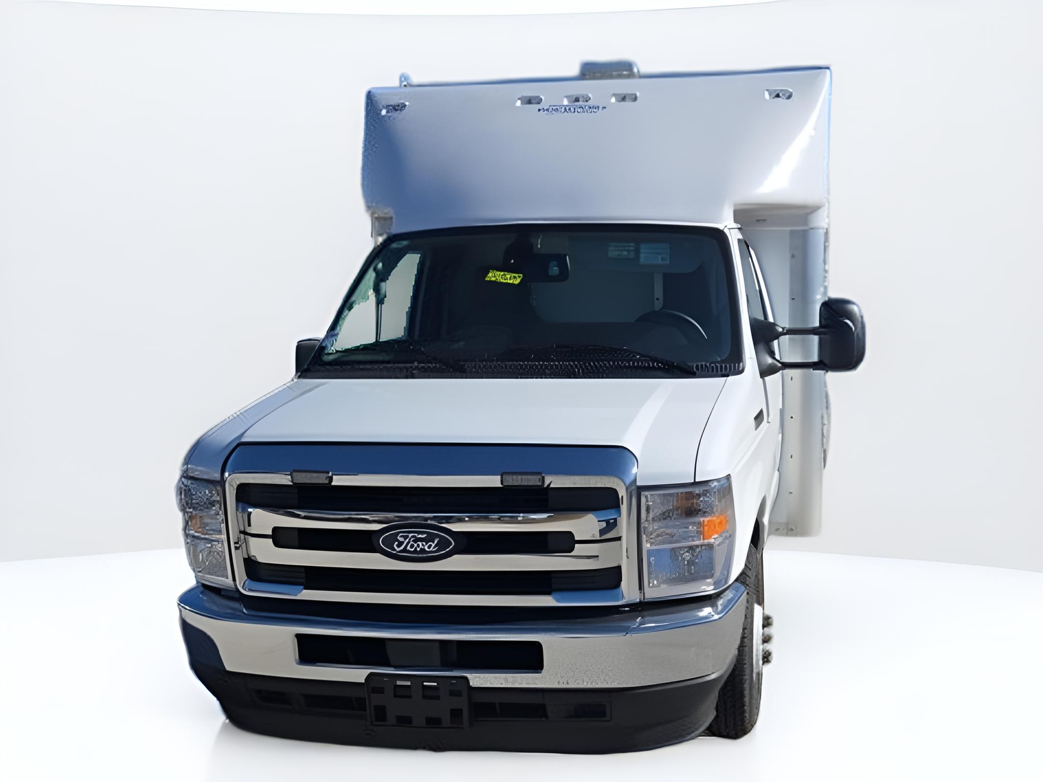 2026 Ford E-Series Cutaway E-350 SRW 158 WB