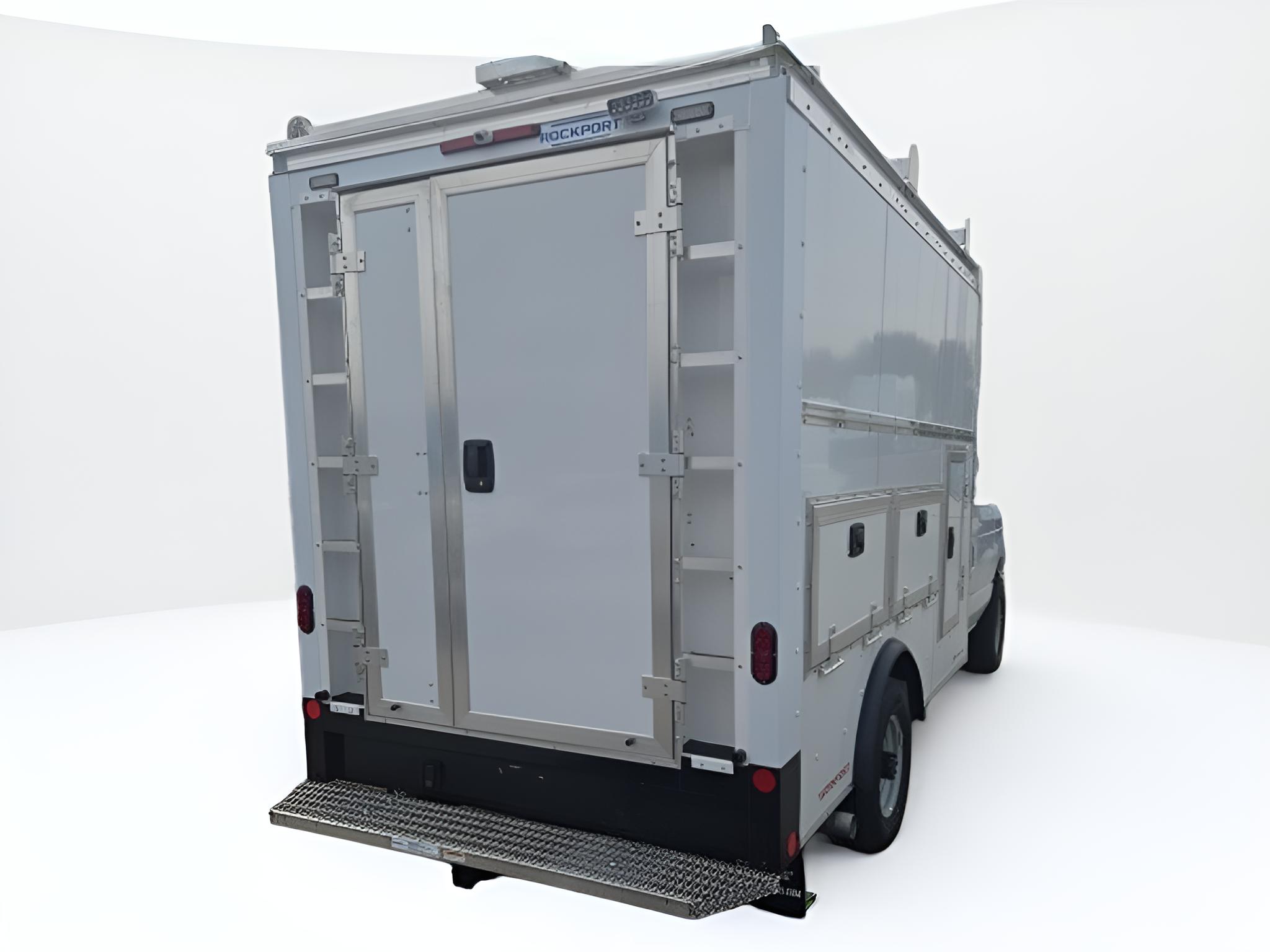 2026 Ford E-Series Cutaway E-350 SRW 138 WB