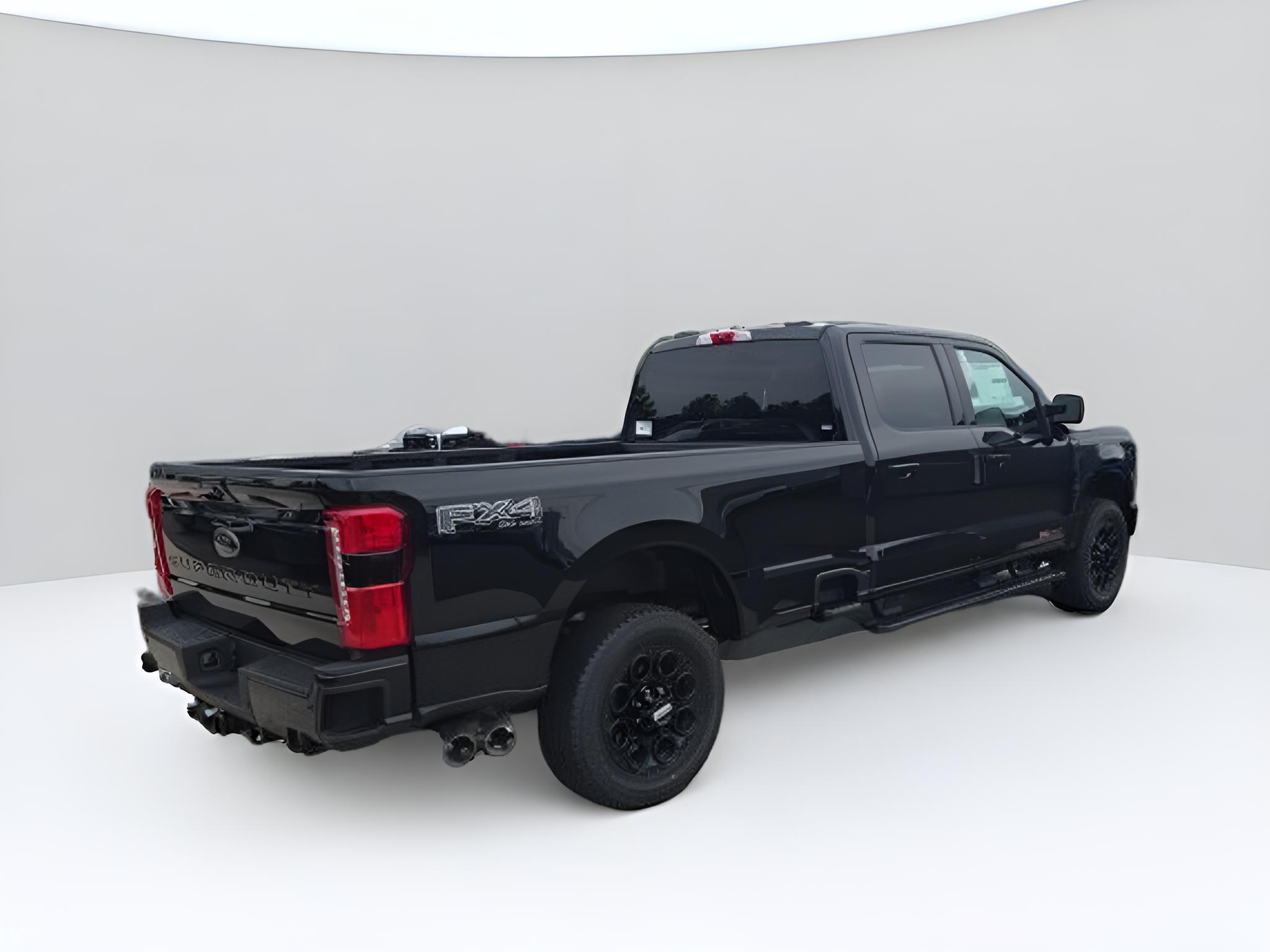 2025 Ford Super Duty F-250 SRW XL 4WD Crew Cab 6.75' Box