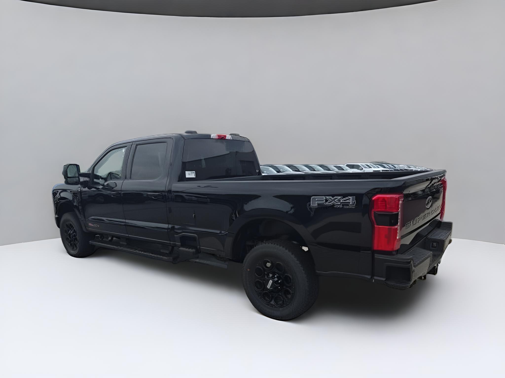 2025 Ford Super Duty F-250 SRW XL 4WD Crew Cab 6.75' Box