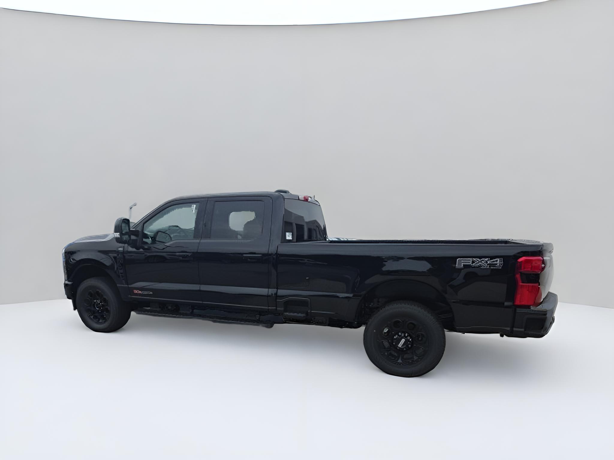 2025 Ford Super Duty F-250 SRW XL 4WD Crew Cab 6.75' Box