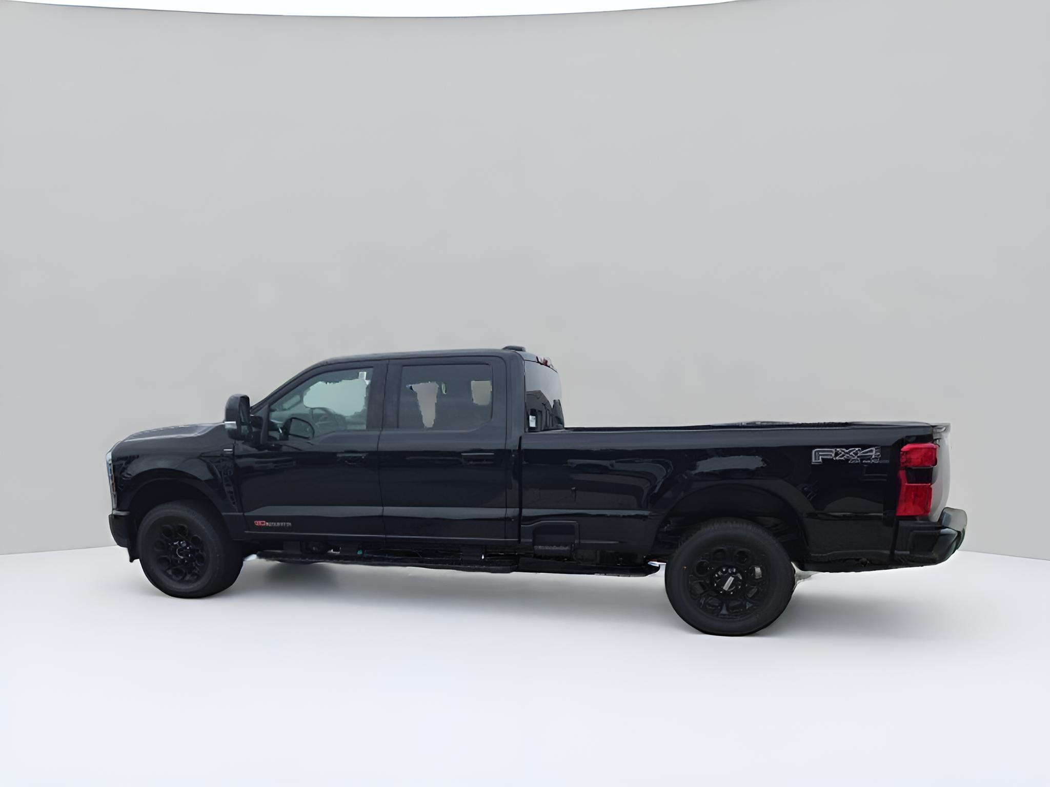 2025 Ford Super Duty F-250 SRW XL 4WD Crew Cab 6.75' Box