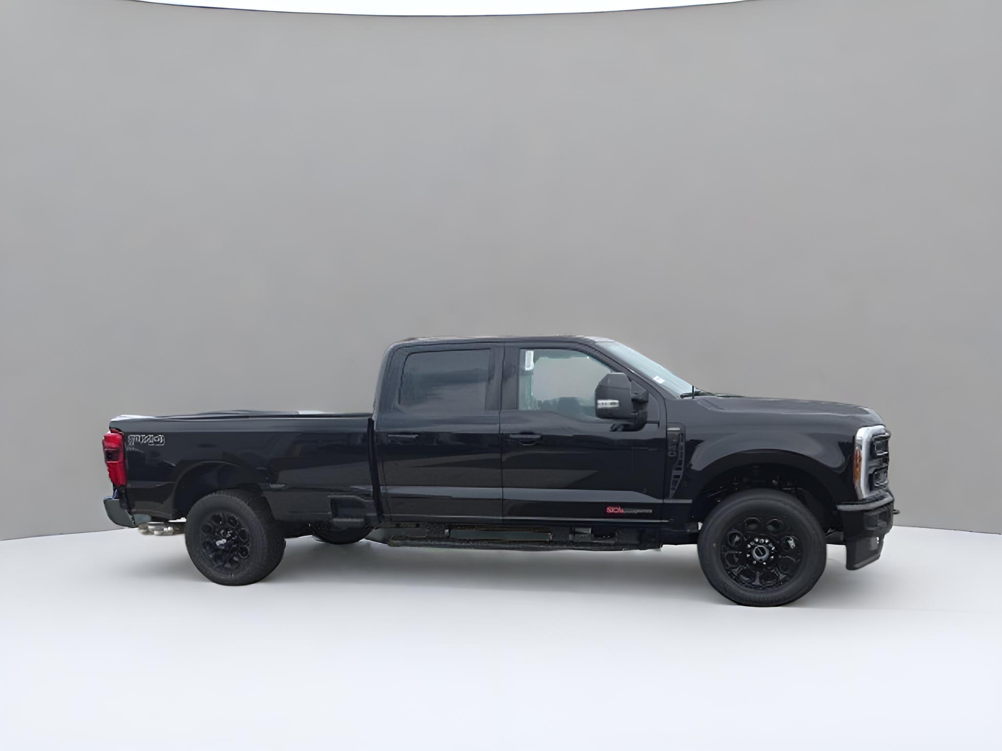 2025 Ford Super Duty F-250 SRW XL 4WD Crew Cab 6.75' Box