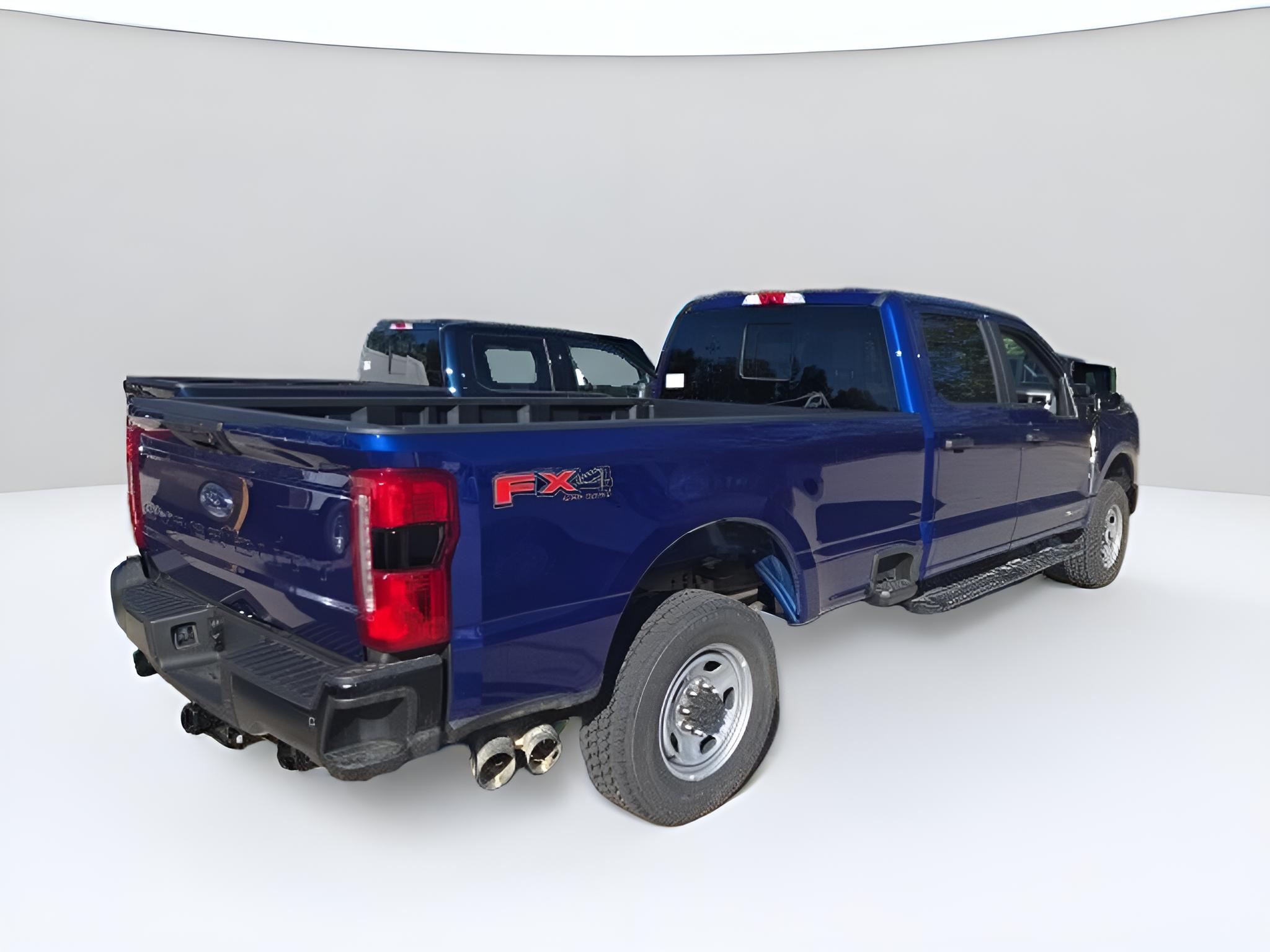 2026 Ford Super Duty F-350 SRW XL 4WD Crew Cab 6.75' Box