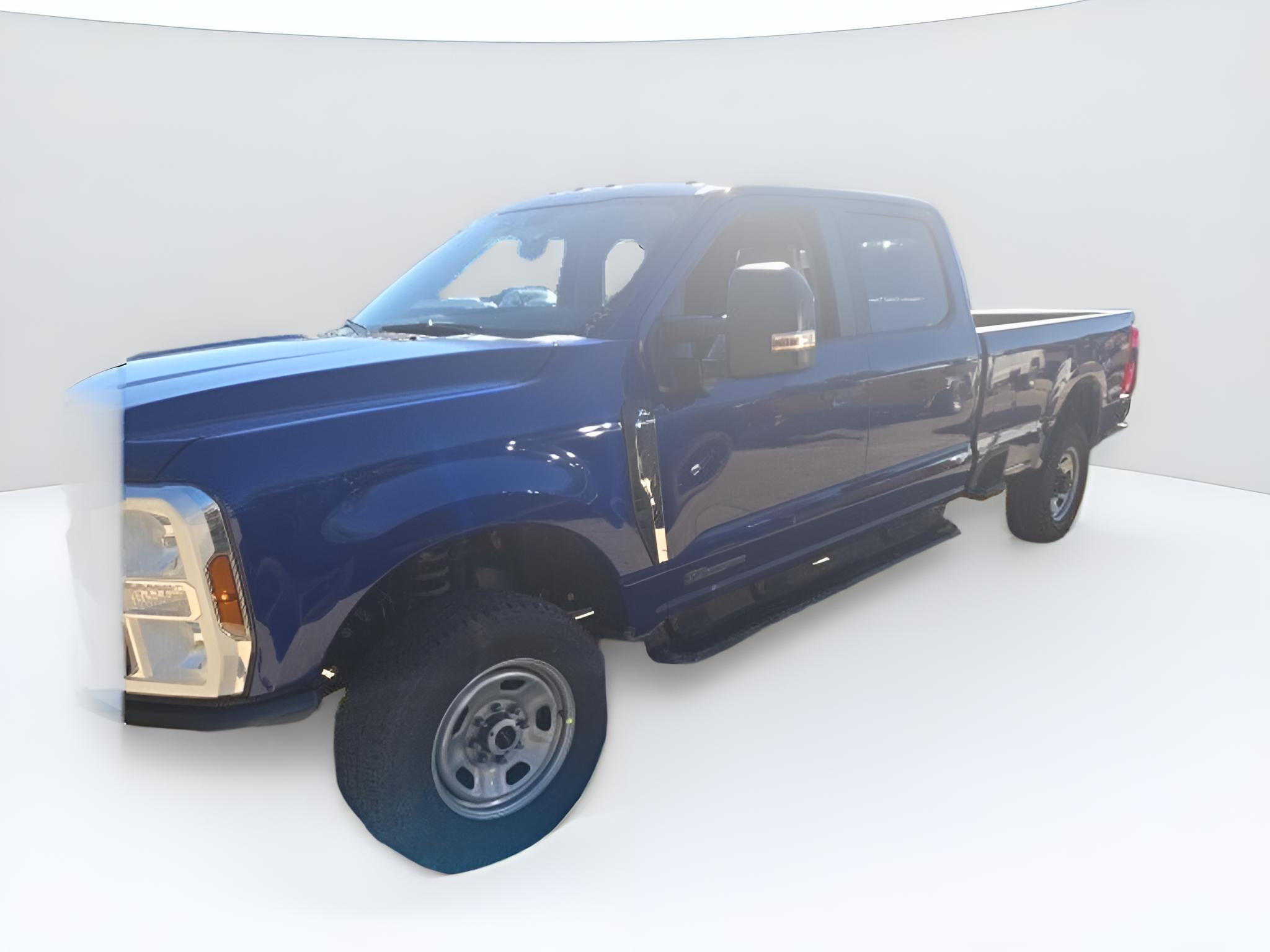 2026 Ford Super Duty F-350 SRW XL 4WD Crew Cab 6.75' Box