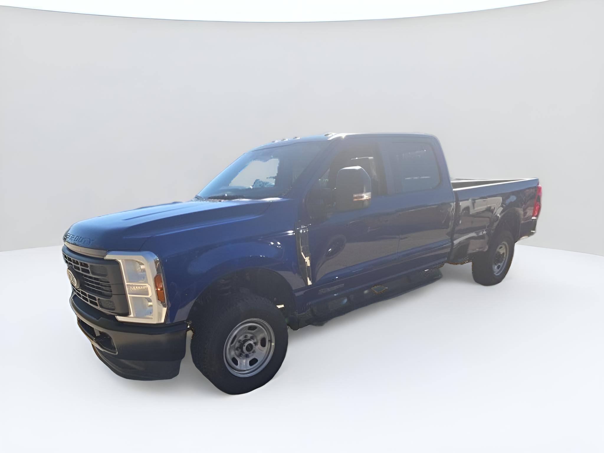 2026 Ford Super Duty F-350 SRW XL 4WD Crew Cab 6.75' Box