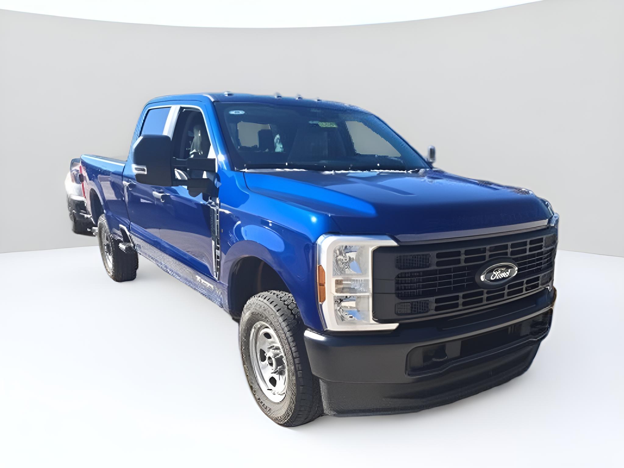 2026 Ford Super Duty F-350 SRW XL 4WD Crew Cab 6.75' Box