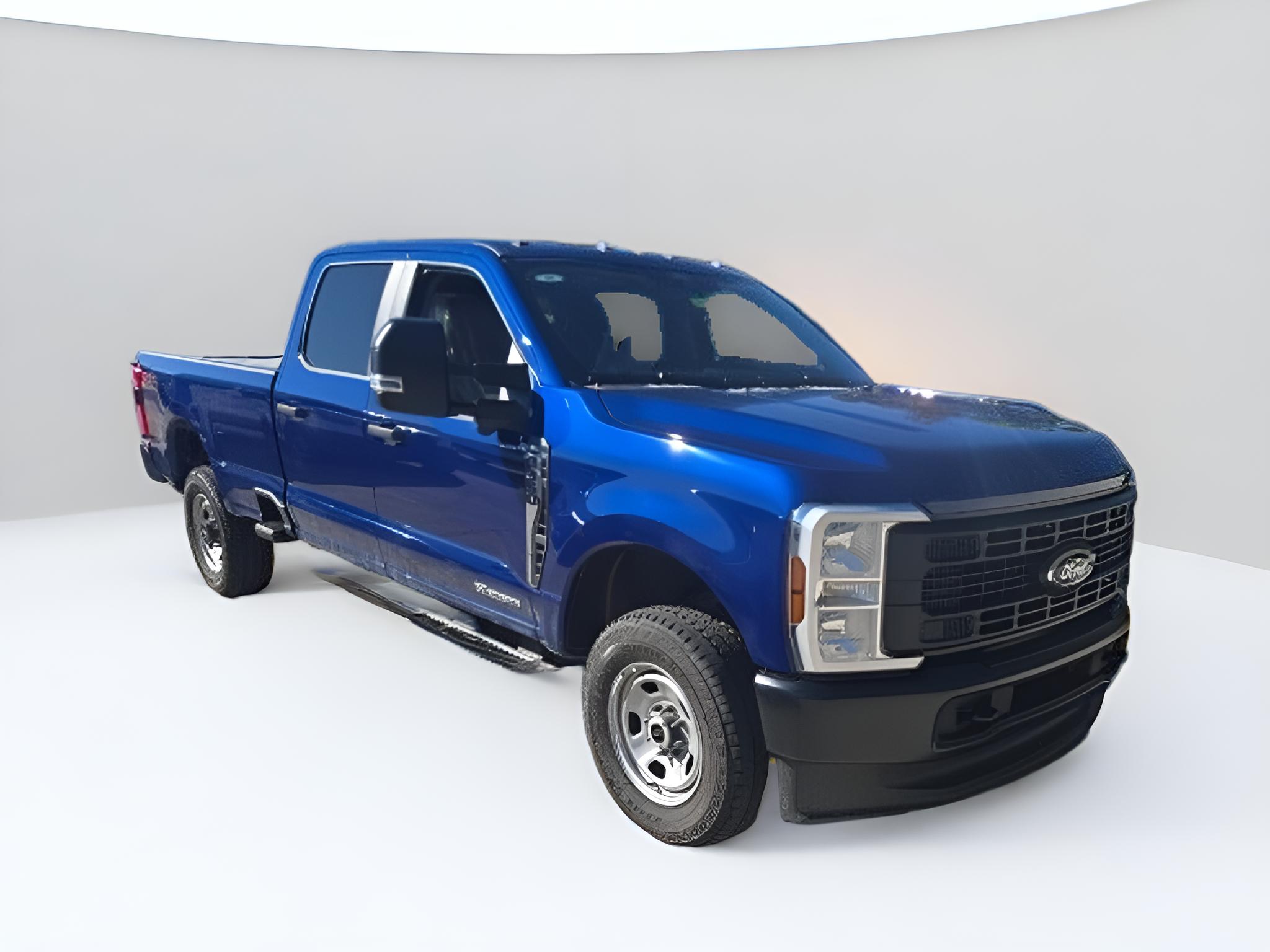 2026 Ford Super Duty F-350 SRW XL 4WD Crew Cab 6.75' Box