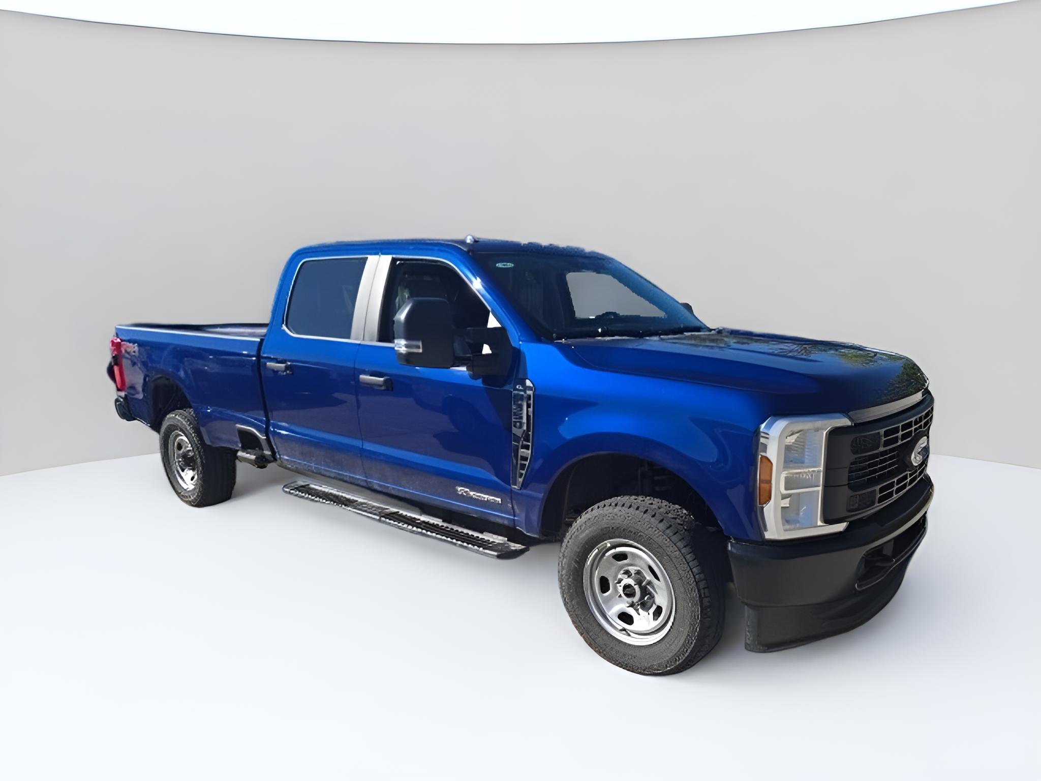 2026 Ford Super Duty F-350 SRW XL 4WD Crew Cab 6.75' Box