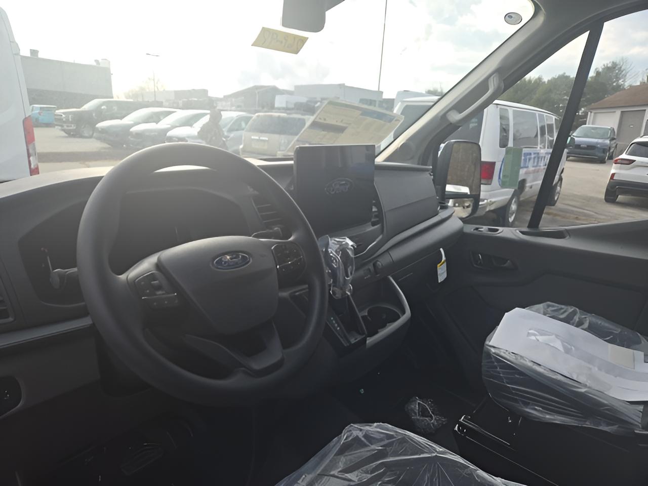 2026 Ford Transit Cargo Van T-250 148 Med Rf 9150 GVWR RWD