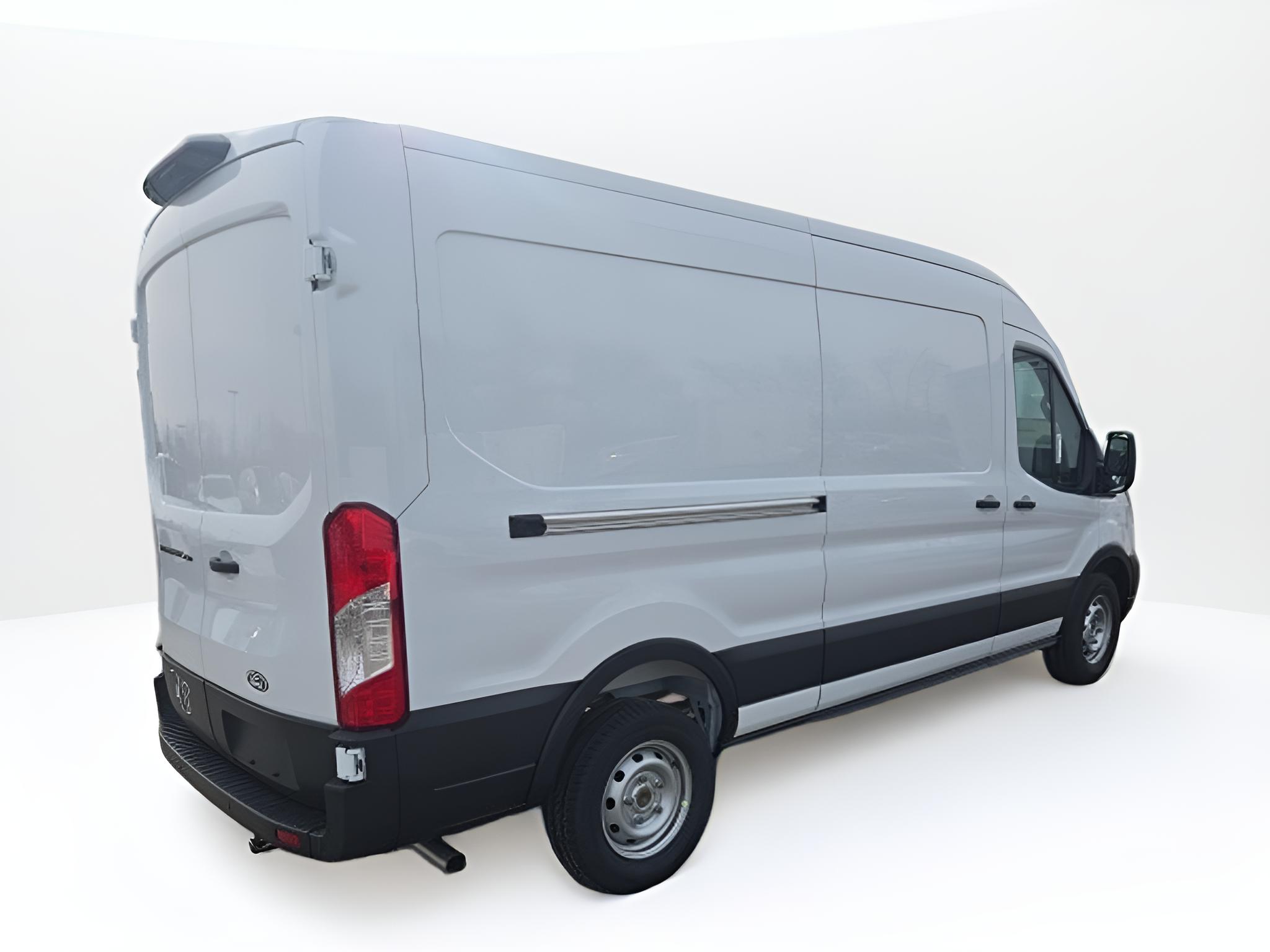 2026 Ford Transit Cargo Van T-250 148 Med Rf 9150 GVWR RWD