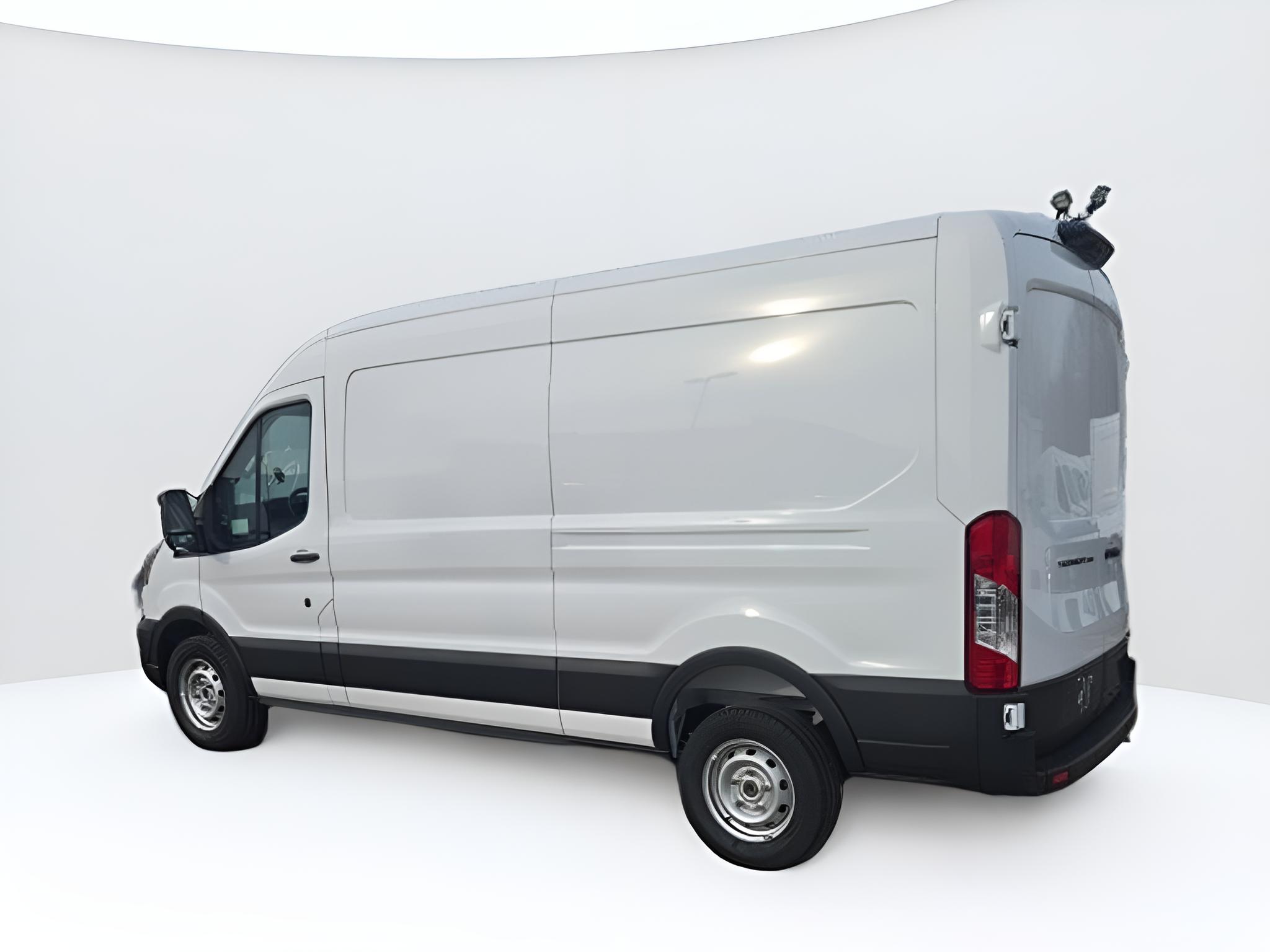 2026 Ford Transit Cargo Van T-250 148 Med Rf 9150 GVWR RWD