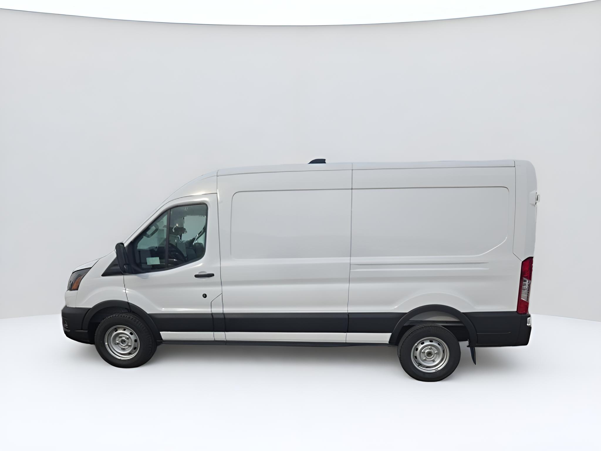 2026 Ford Transit Cargo Van T-250 148 Med Rf 9150 GVWR RWD
