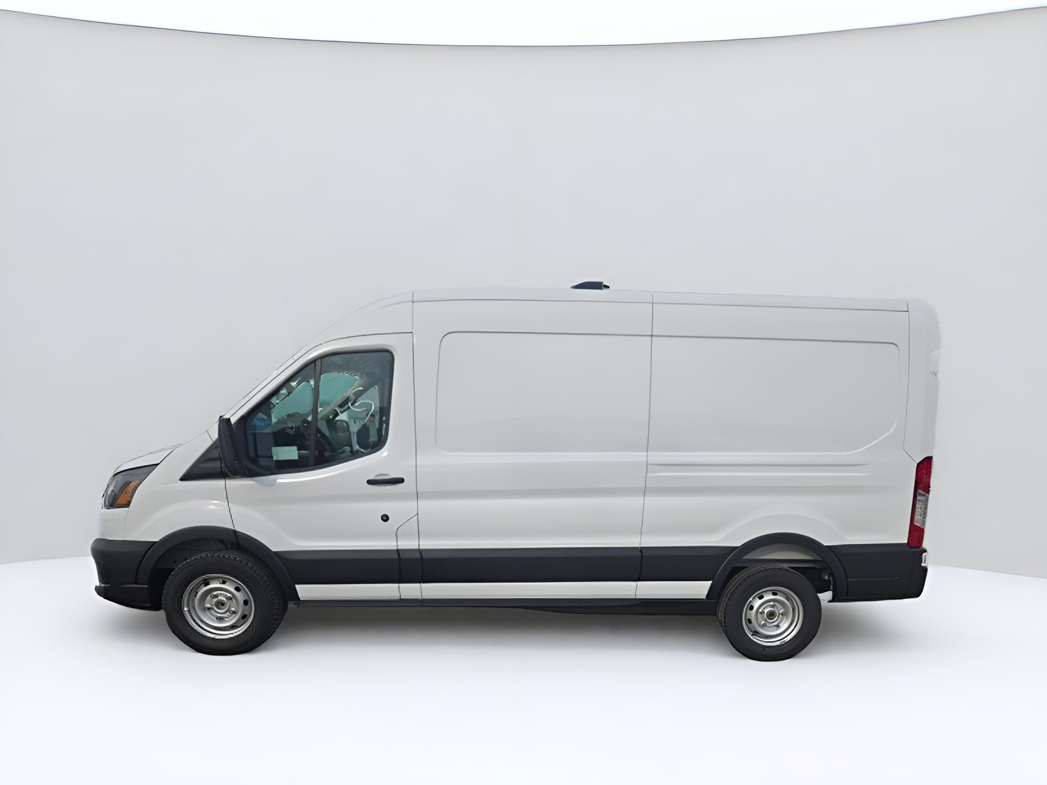 2026 Ford Transit Cargo Van T-250 148 Med Rf 9150 GVWR RWD