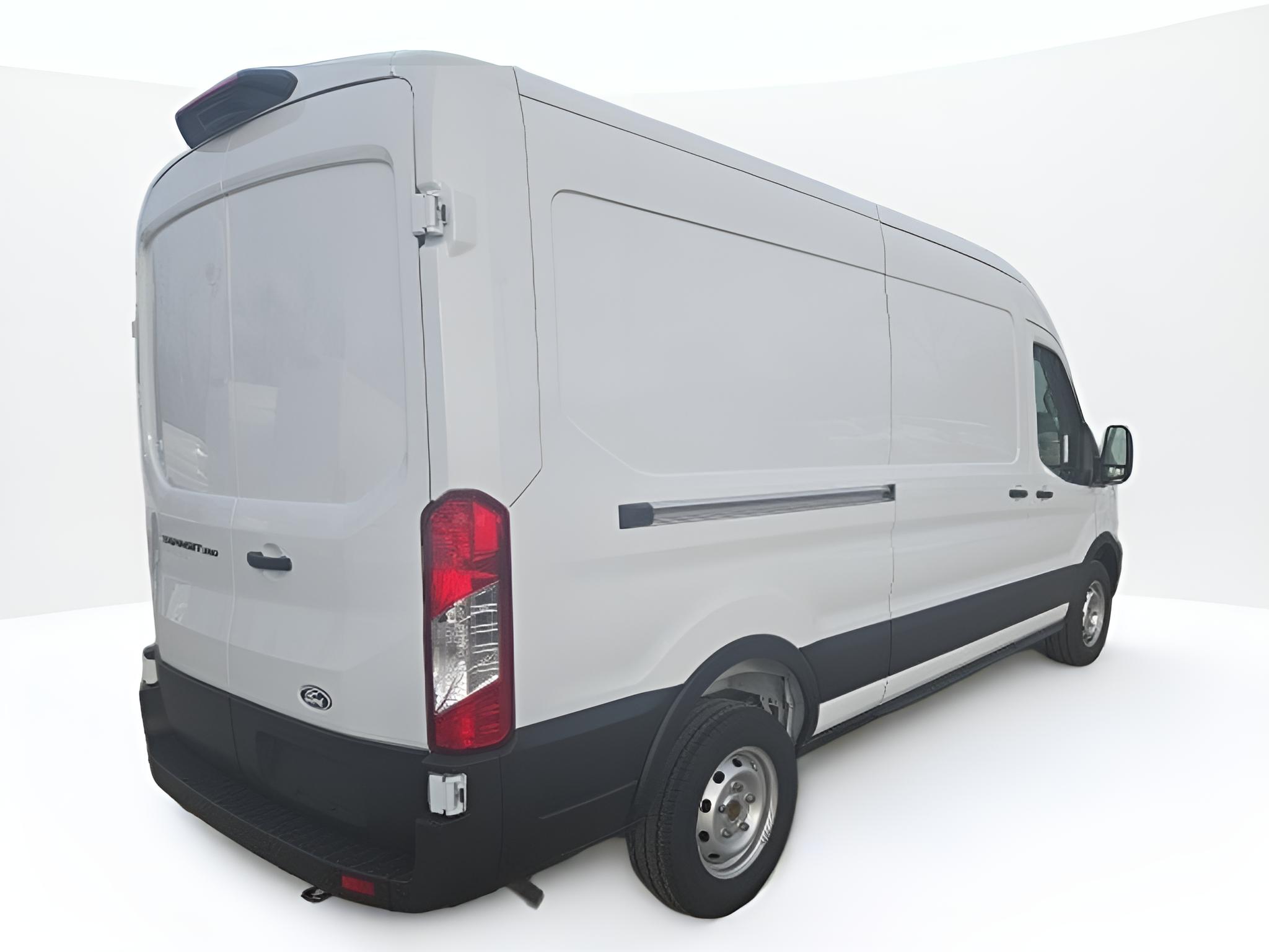 2026 Ford Transit Cargo Van T-250 148 Med Rf 9150 GVWR RWD