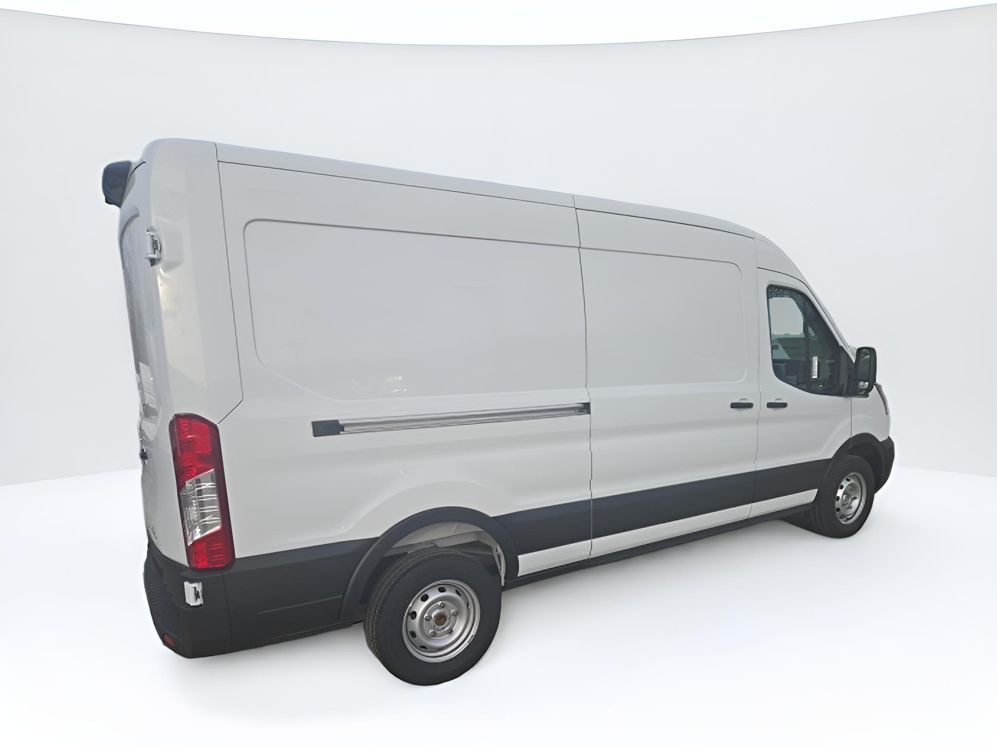 2026 Ford Transit Cargo Van T-250 148 Med Rf 9150 GVWR RWD