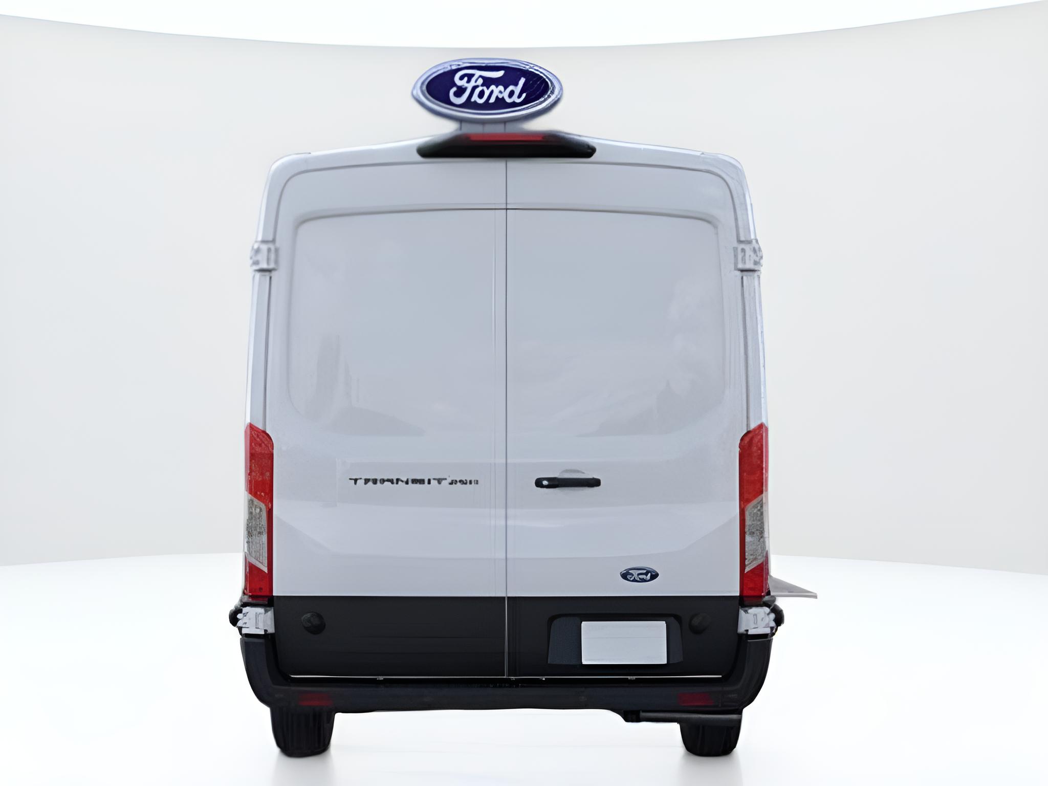 2026 Ford Transit Cargo Van T-250 148 Med Rf 9150 GVWR RWD