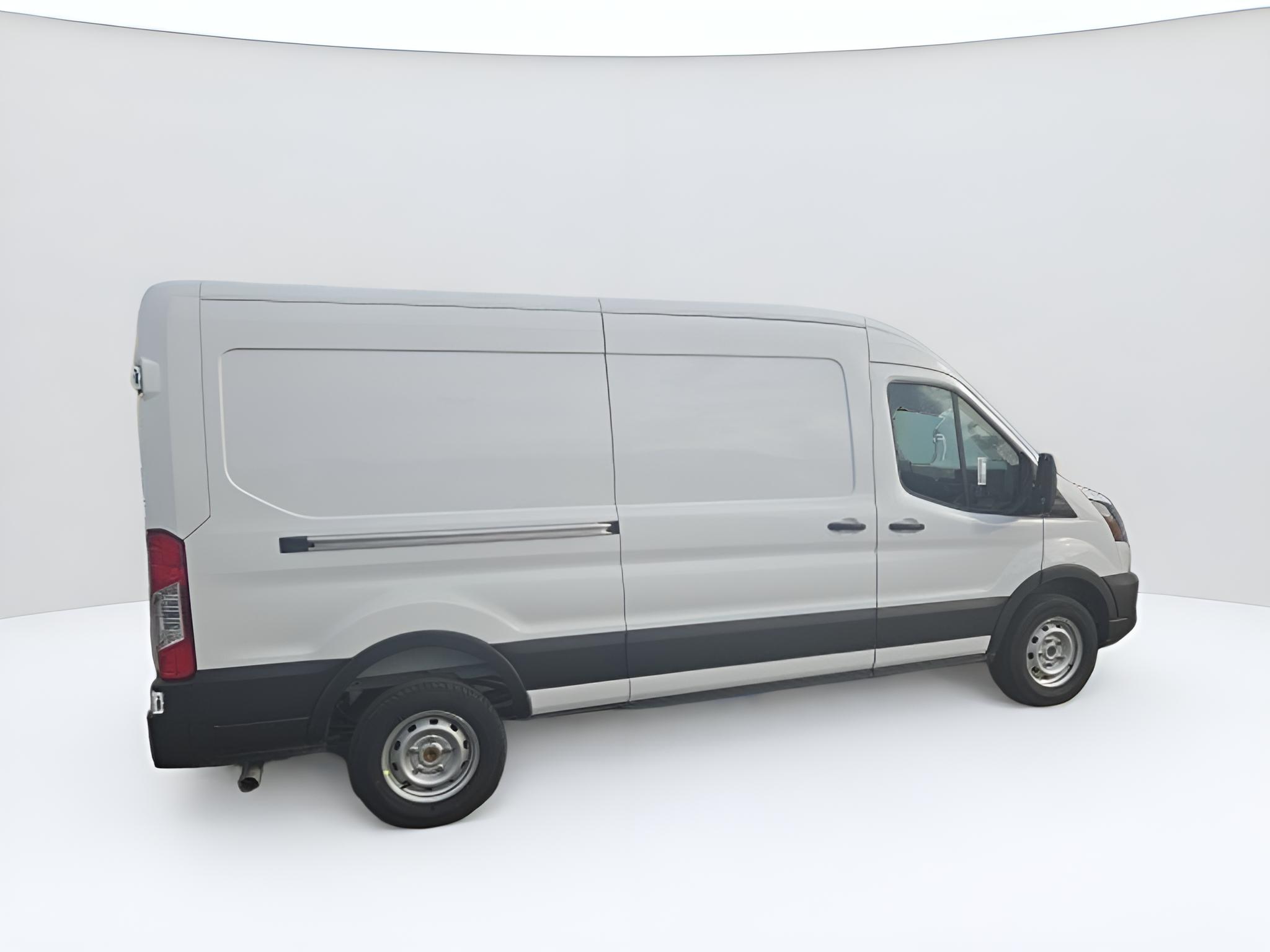 2026 Ford Transit Cargo Van T-250 148 Med Rf 9150 GVWR RWD