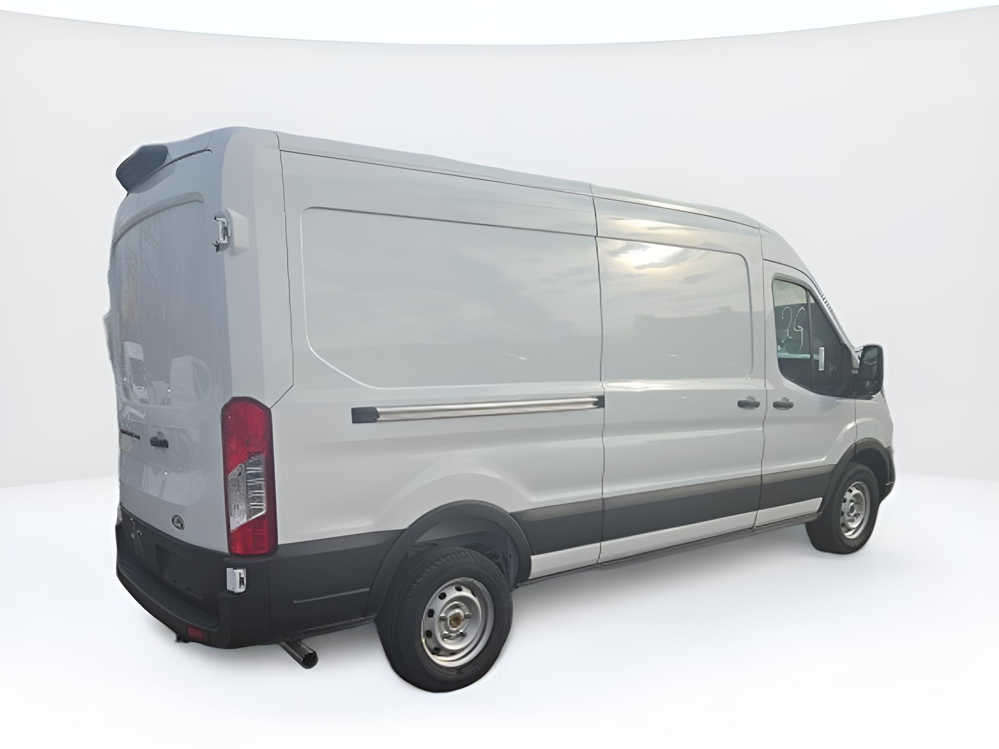 2026 Ford Transit Cargo Van T-250 148 Med Rf 9150 GVWR RWD