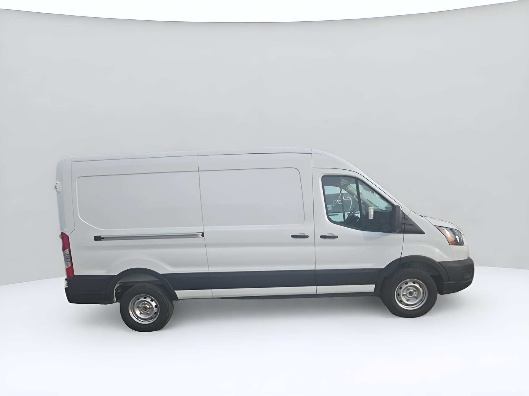 2026 Ford Transit Cargo Van T-250 148 Med Rf 9150 GVWR RWD