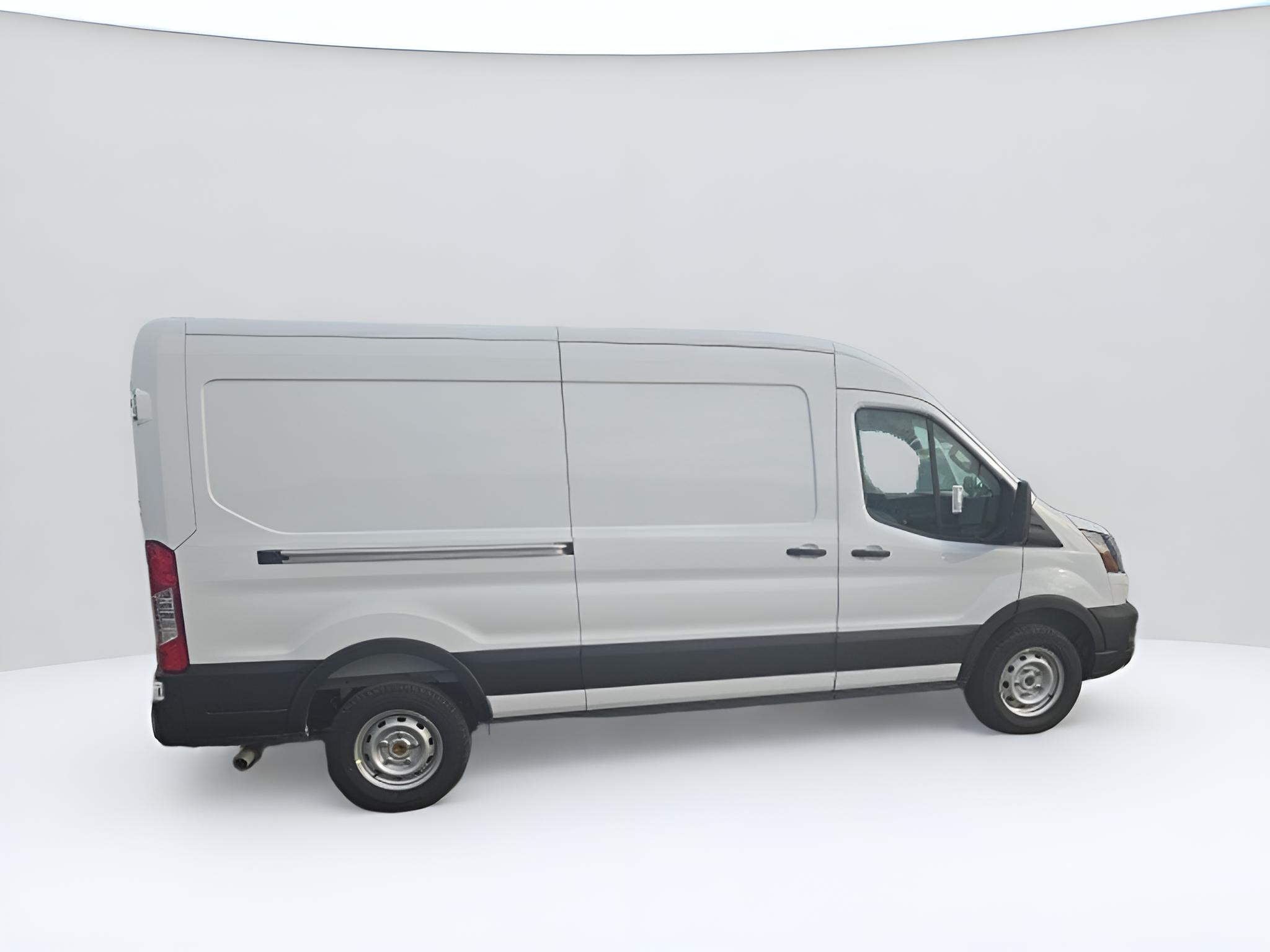 2026 Ford Transit Cargo Van T-250 148 Med Rf 9150 GVWR RWD