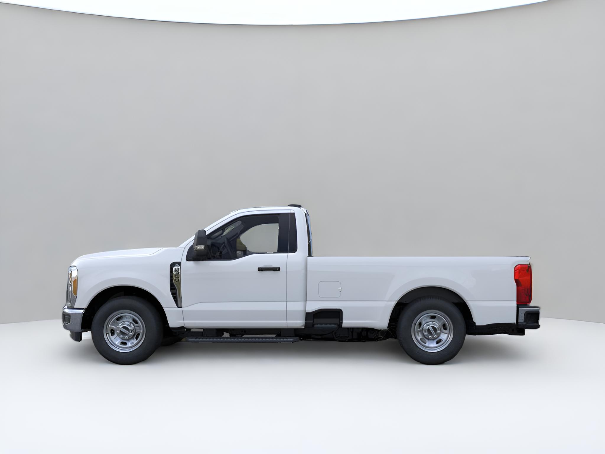 2024 Ford Super Duty F-350 SRW XL
