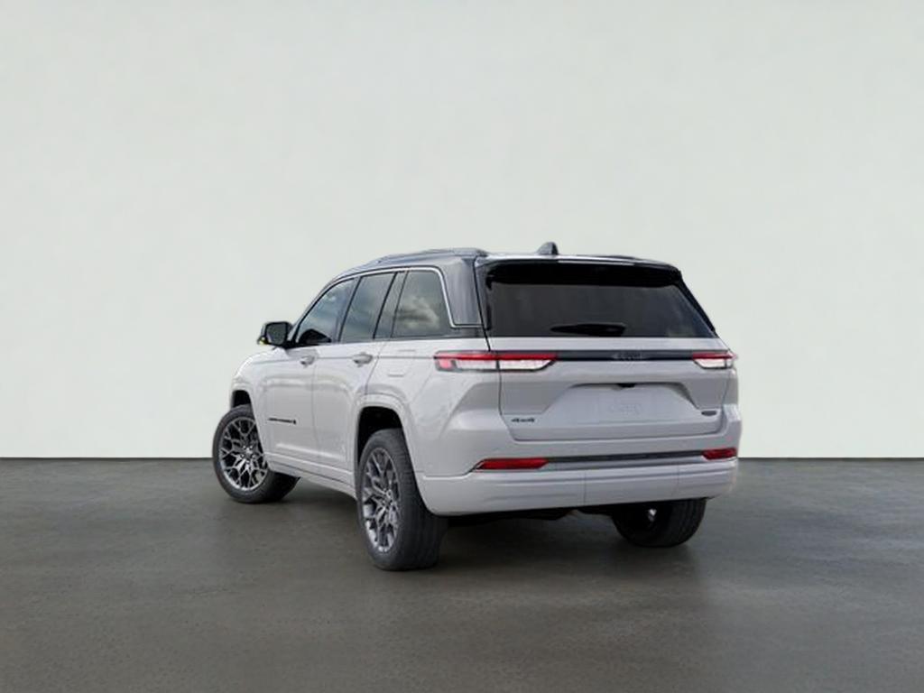 2026 Jeep Grand Cherokee Summit