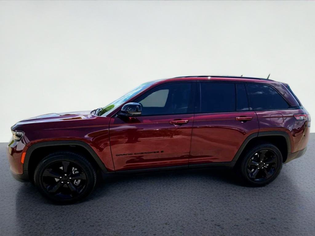 2025 Jeep Grand Cherokee Altitude X 4x4