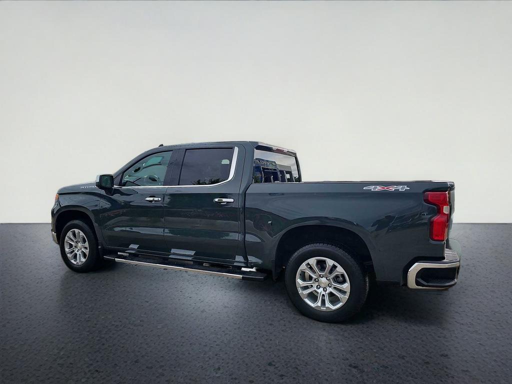 2025 Chevrolet Silverado 1500 LTZ