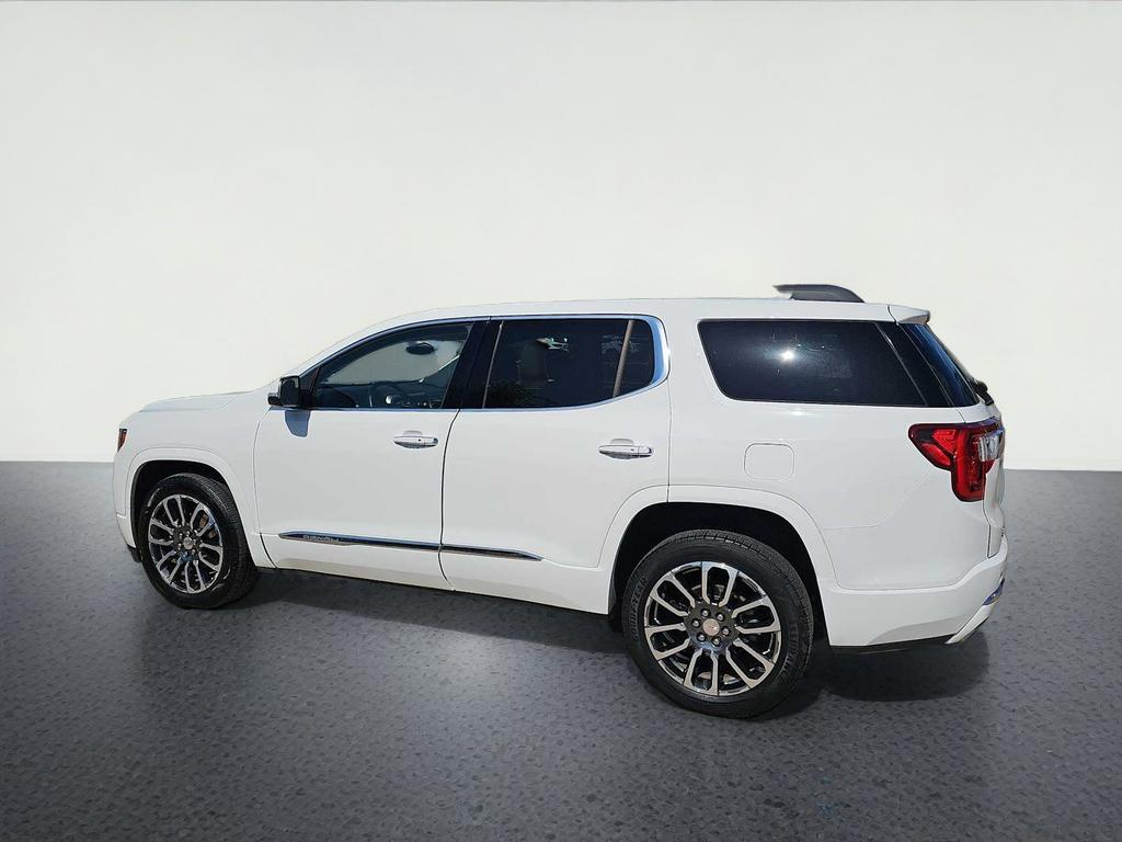 2020 GMC Acadia Denali