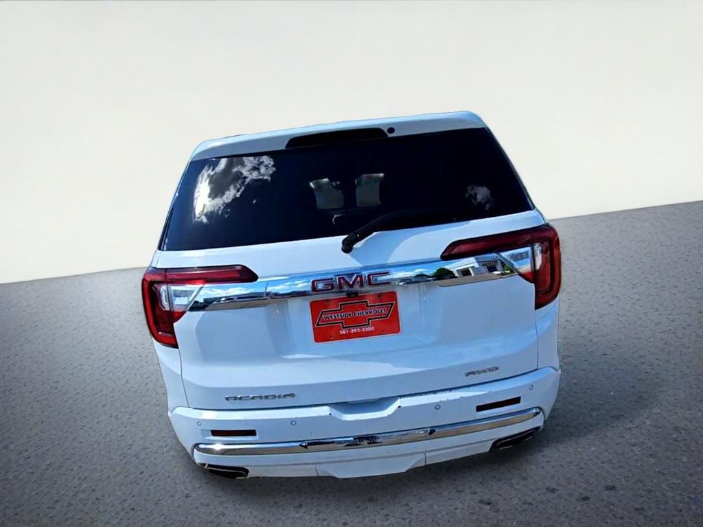 2020 GMC Acadia Denali