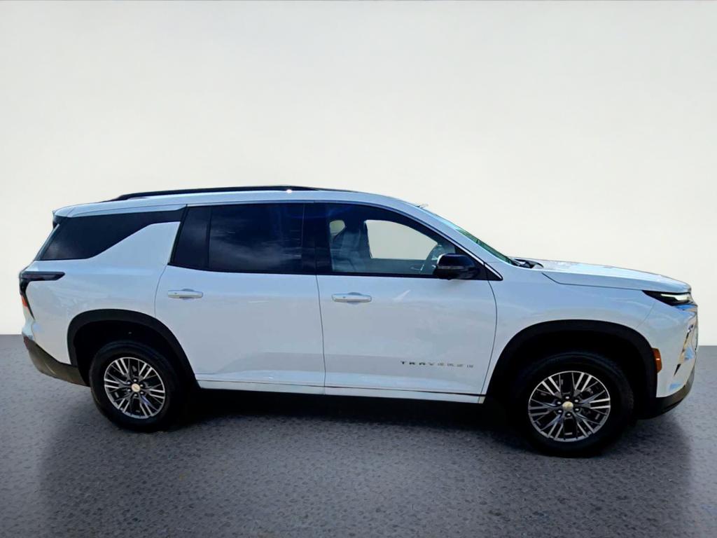 2026 Chevrolet Traverse LT - Photo 9