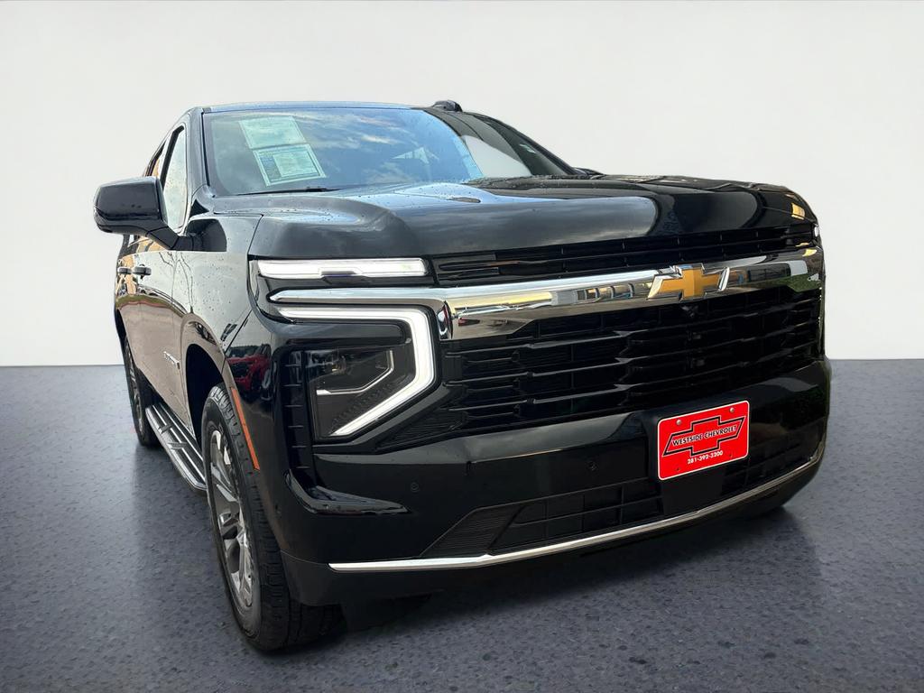 2025 Chevrolet Suburban LS