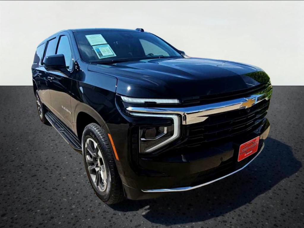 2025 Chevrolet Suburban LS
