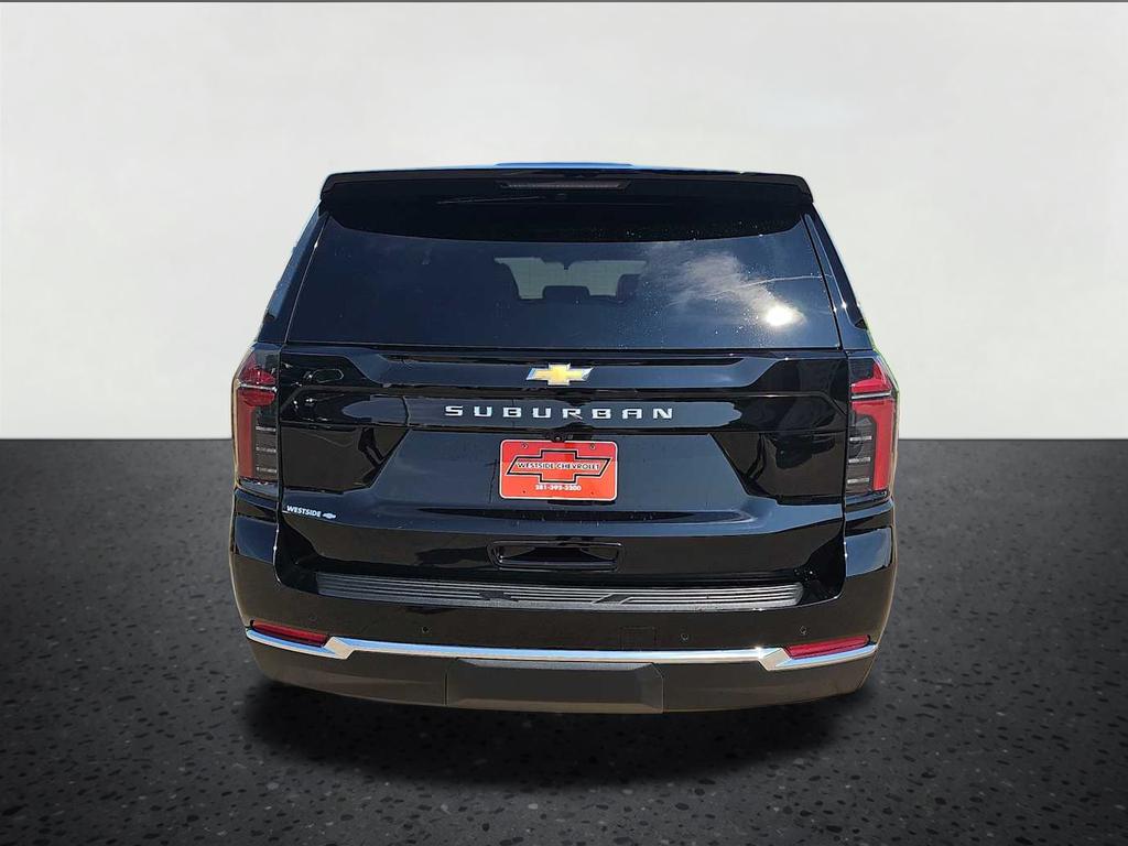 2025 Chevrolet Suburban LS