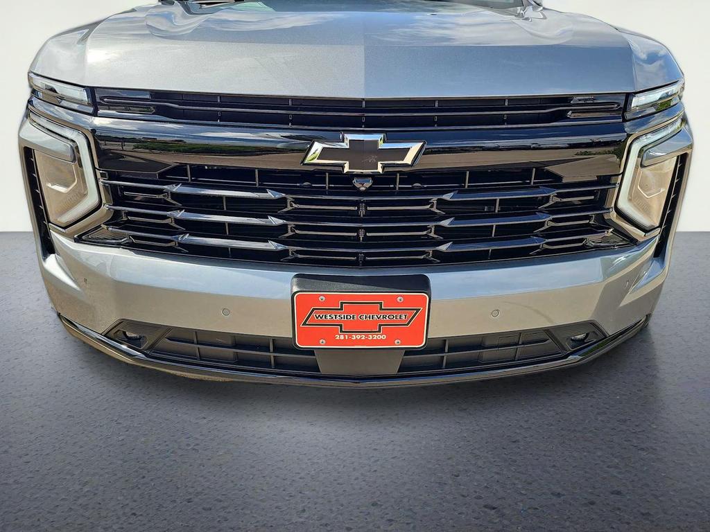 2025 Chevrolet Suburban RST