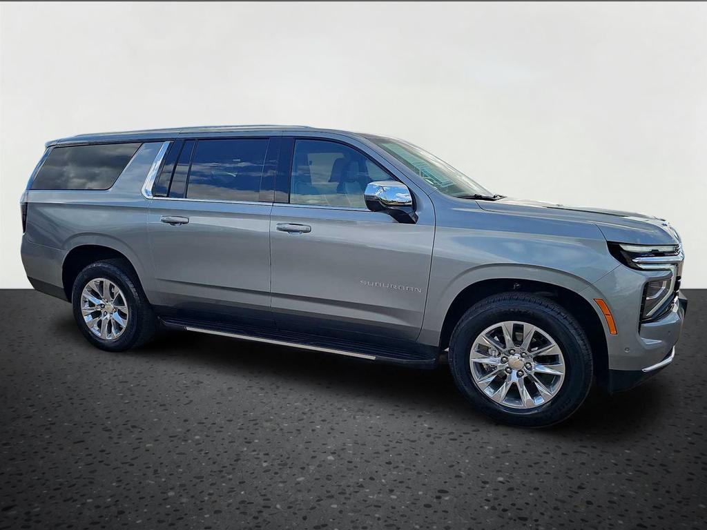 2025 Chevrolet Suburban Premier - Photo 21