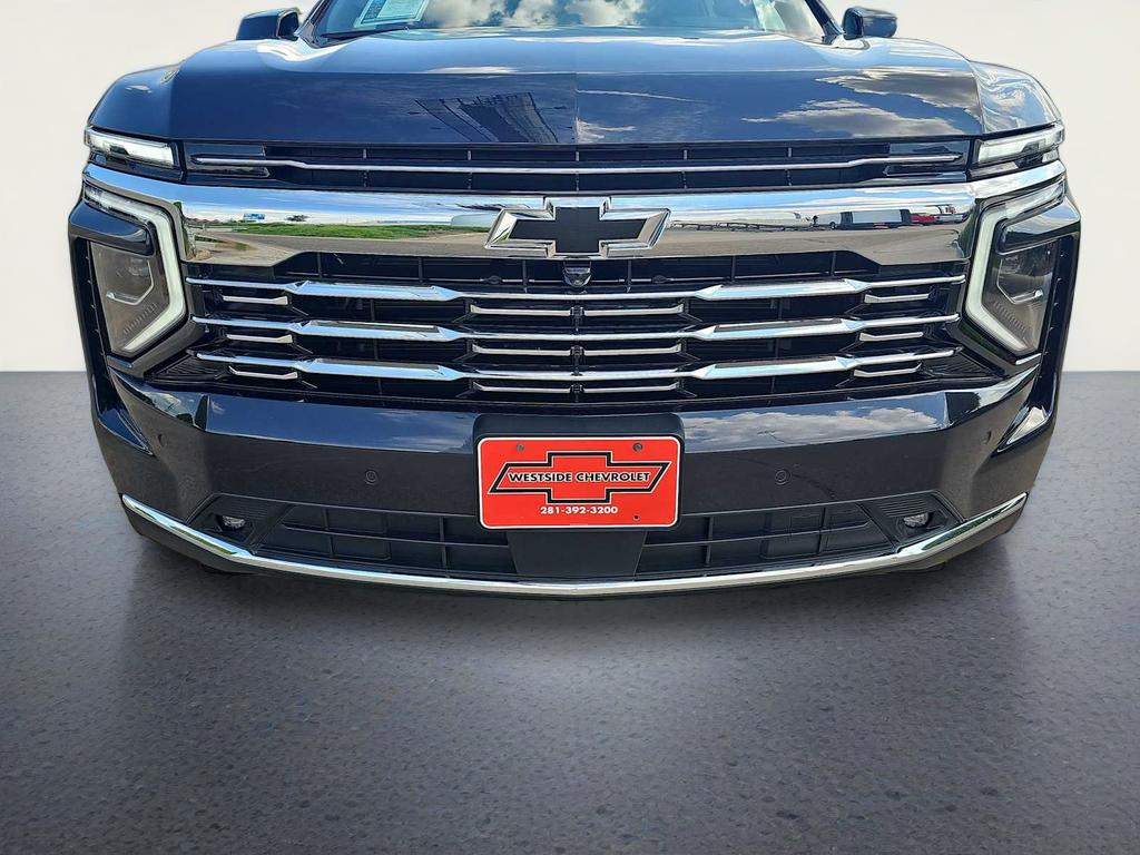 2025 Chevrolet Suburban Premier - Photo 32