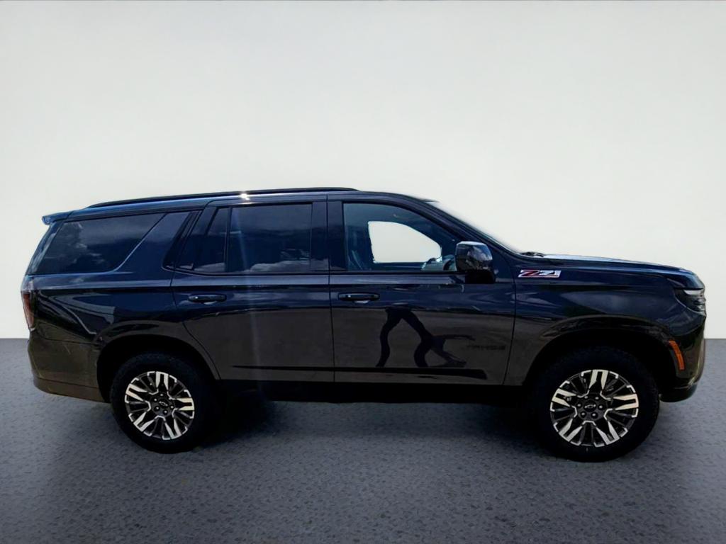 2025 Chevrolet Tahoe Z71 - Photo 9